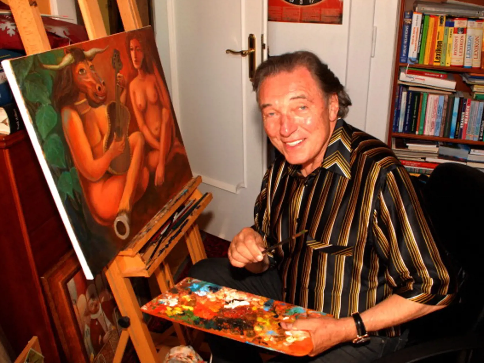 Karel Gott (als Kunstmaler), Prag, Tschechien, Europa, Homestory, Staffelei, malen, Gemälde, Schlager-Sänger, Maler, (Photo by Peter Bischoff/Getty Images)