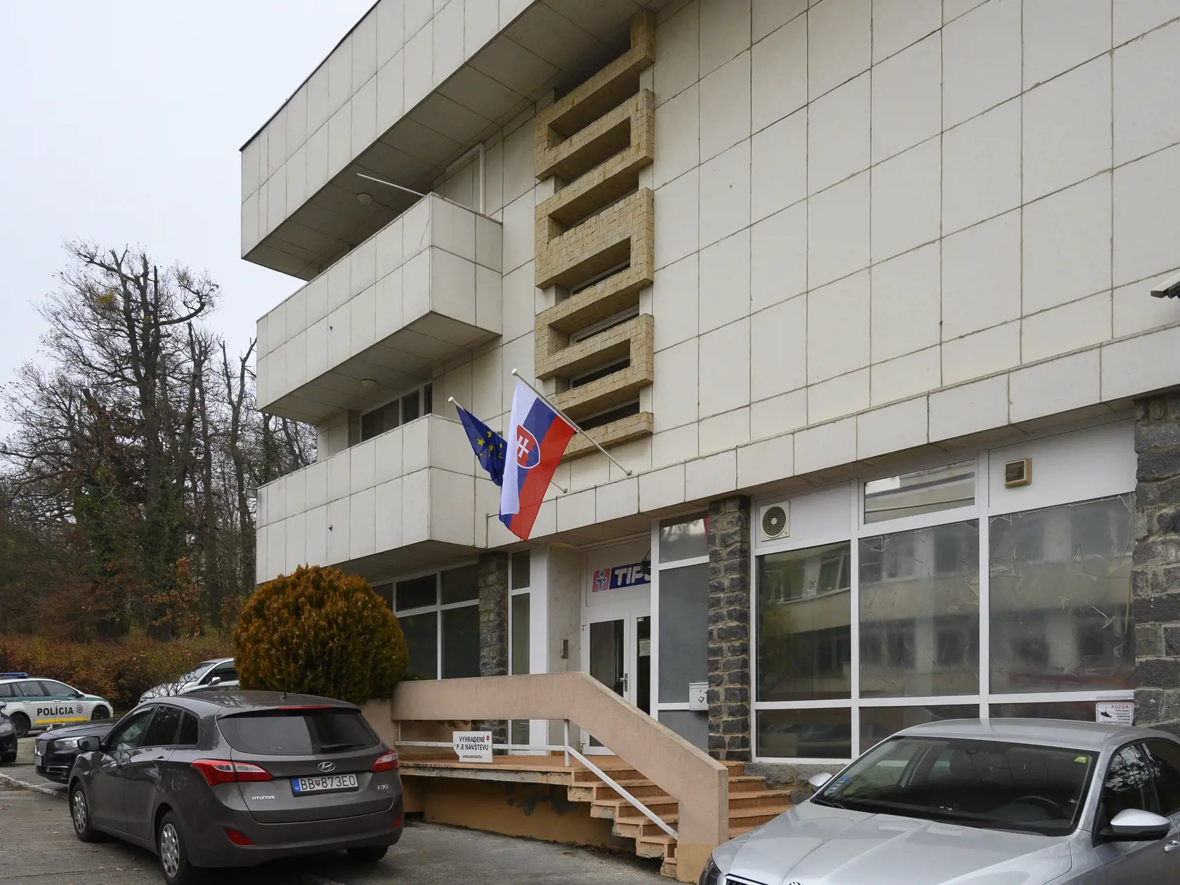 Na snímke budova, v ktorej sídli štátna lotériová spoločnosť Tipos. Bratislava, 26. novembra 2019.  FOTO TASR - Michal Svítok