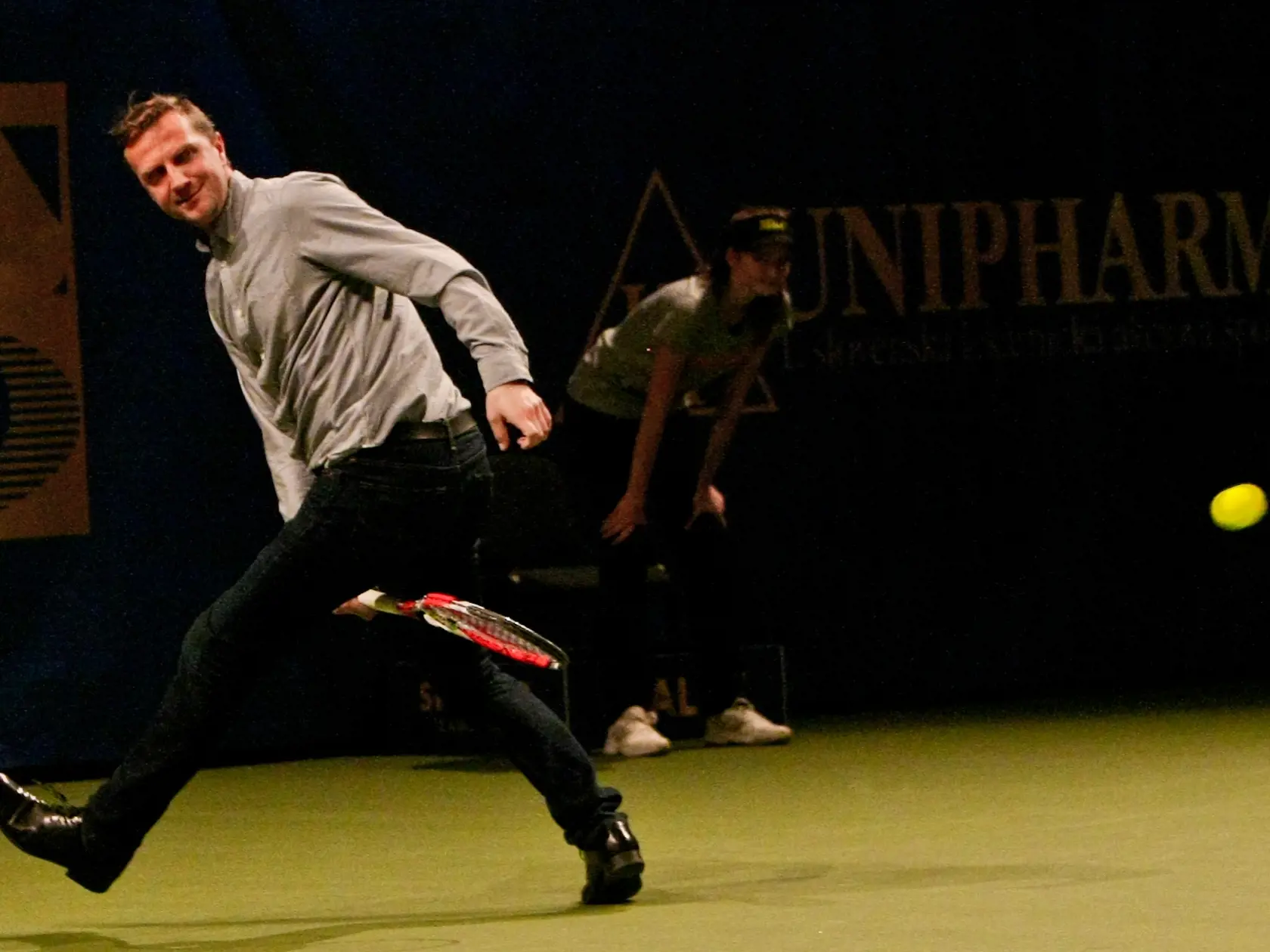 Poslanec OĽANO Karol Kučera patril v minulosti medzi svetovú tenisovú špičku. V roku 1998 sa dostal na 6. miesto svetového rebríćka ATP. Kučera sa teraz už tenisom iba zabáva, ako na exibícii Tennis Championship 2015 (na foto).