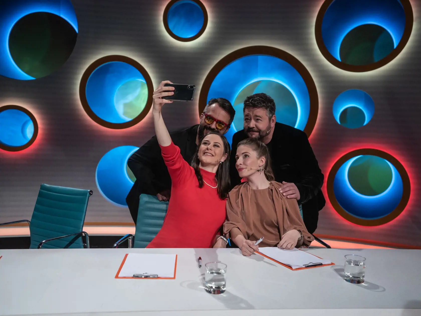 Hádačkami Inkognita bývajú aj Anna Jakab Rakovská a Jana Kovalčíková.