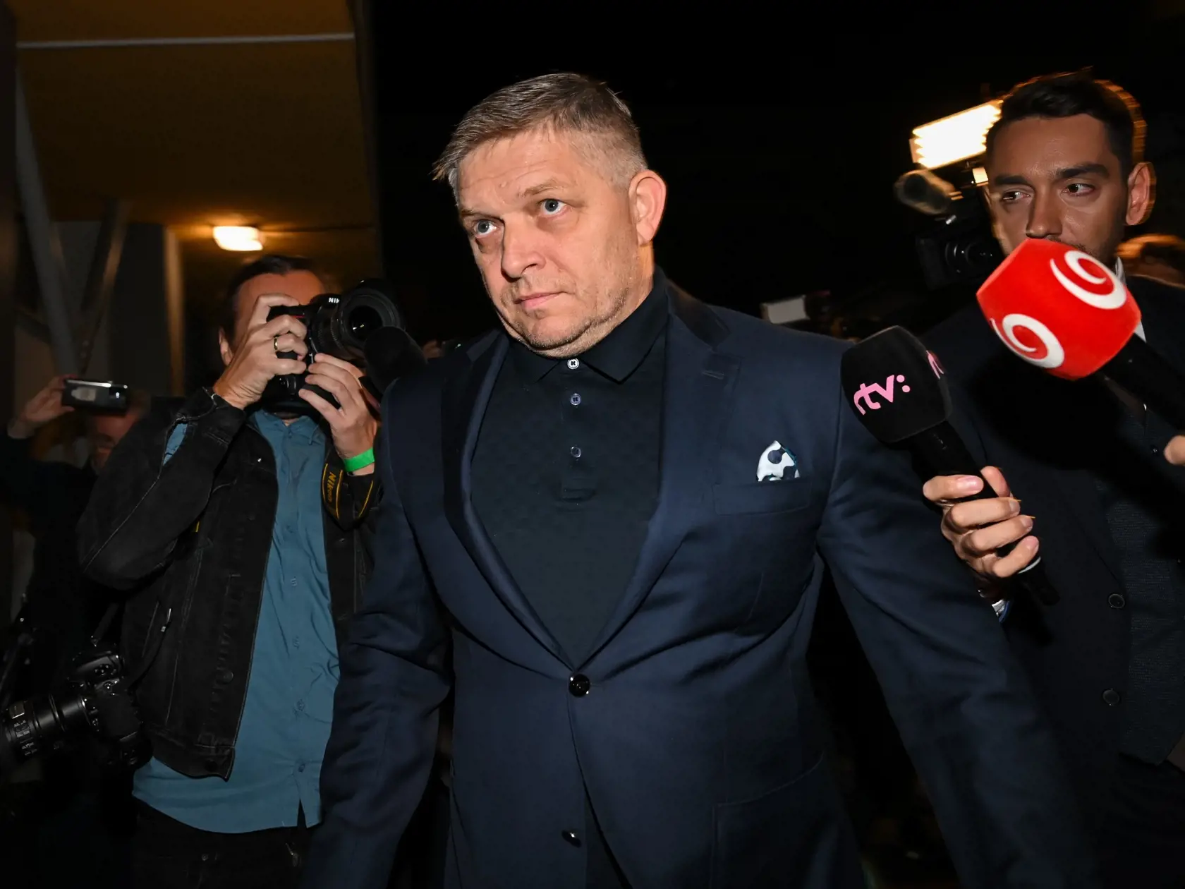 Fico vstal z popola ako Fénix. Podľa politológa za to môže viacero faktorov a skutočností.