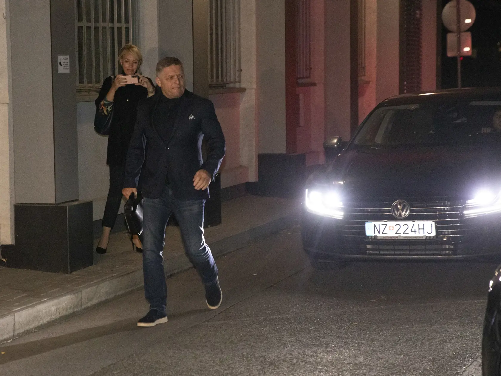 Fico vstal z popola ako Fénix. Podľa politológa za to môže viacero faktorov a skutočností.