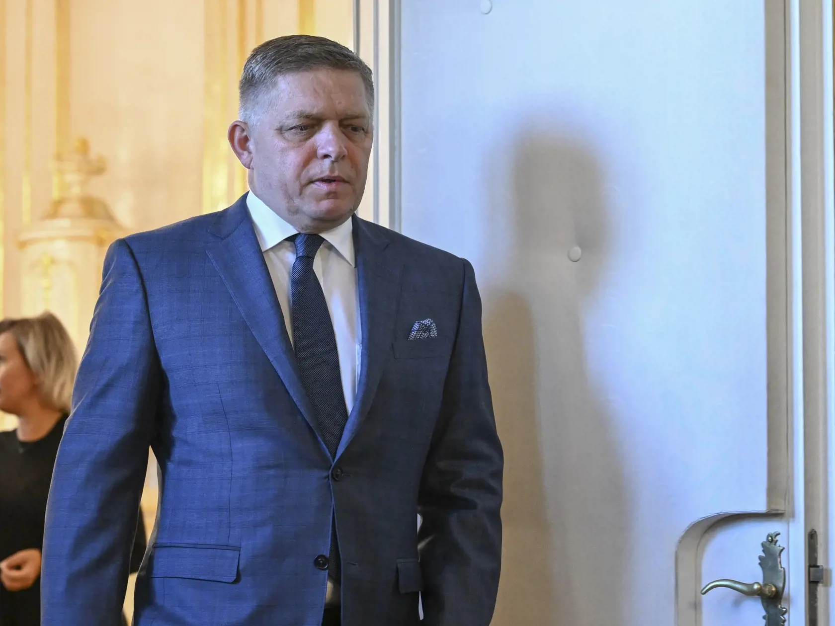 Fico vstal z popola ako Fénix. Podľa politológa za to môže viacero faktorov a skutočností.