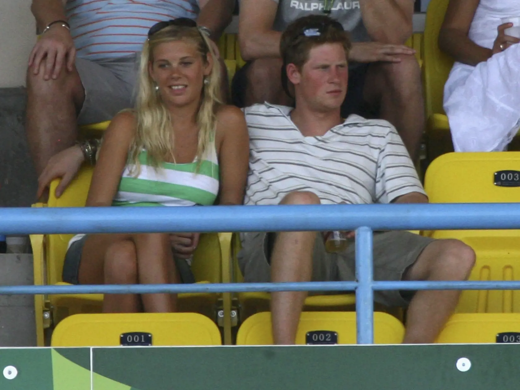 Chelsy Davy (32) - Najdlhší vzťah princa Harryho bol práve s rodáčkou zo Zimbabwe. Dvojica randila s prestávkami od roku roku 2004 do 2009. Napriek tomu však ostali v kontakte a Chelsy dokonca Harrymu robila doprovod aj na svadbe Williama a Kate v roku 2011. Vraj ostali dobrými priateľmi.