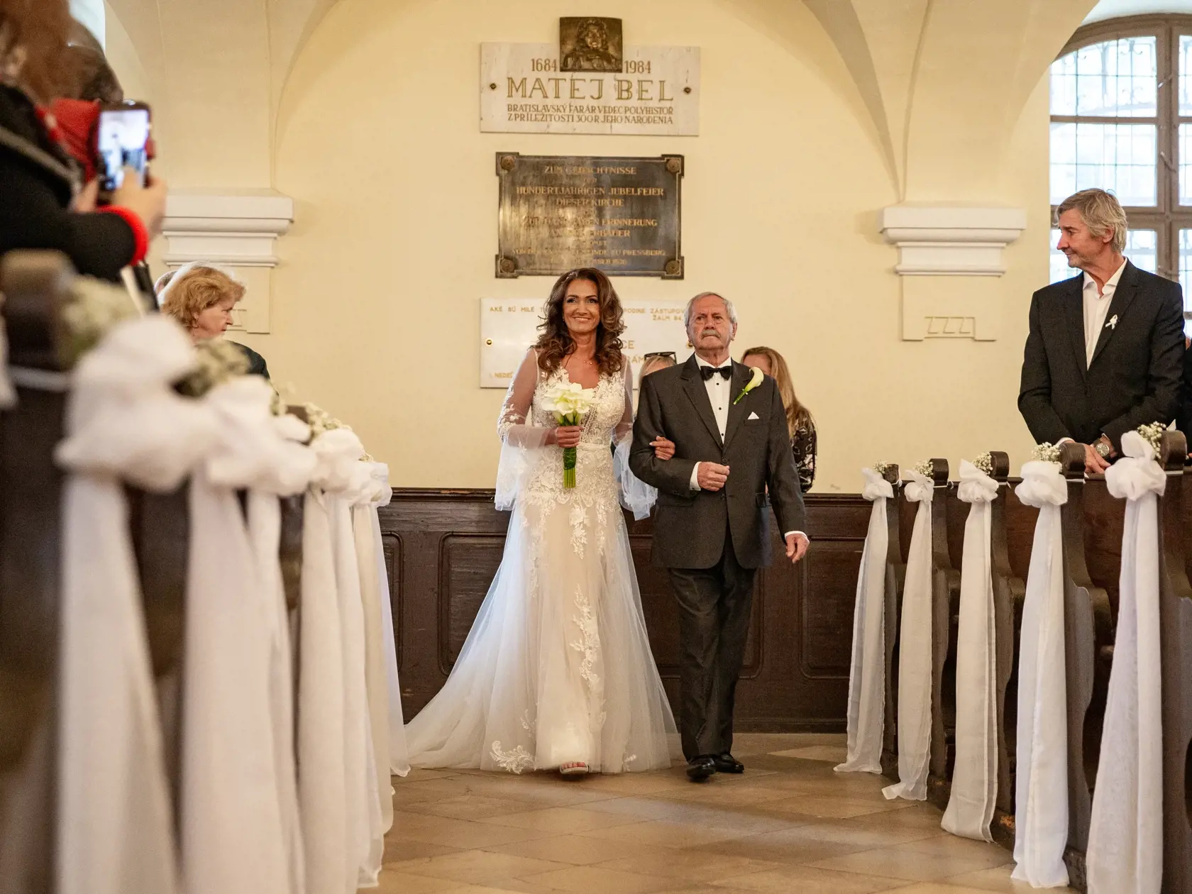 Leto 2021: Svadba Karin Majtánovej a Petra Kremnického v Bratislave.
