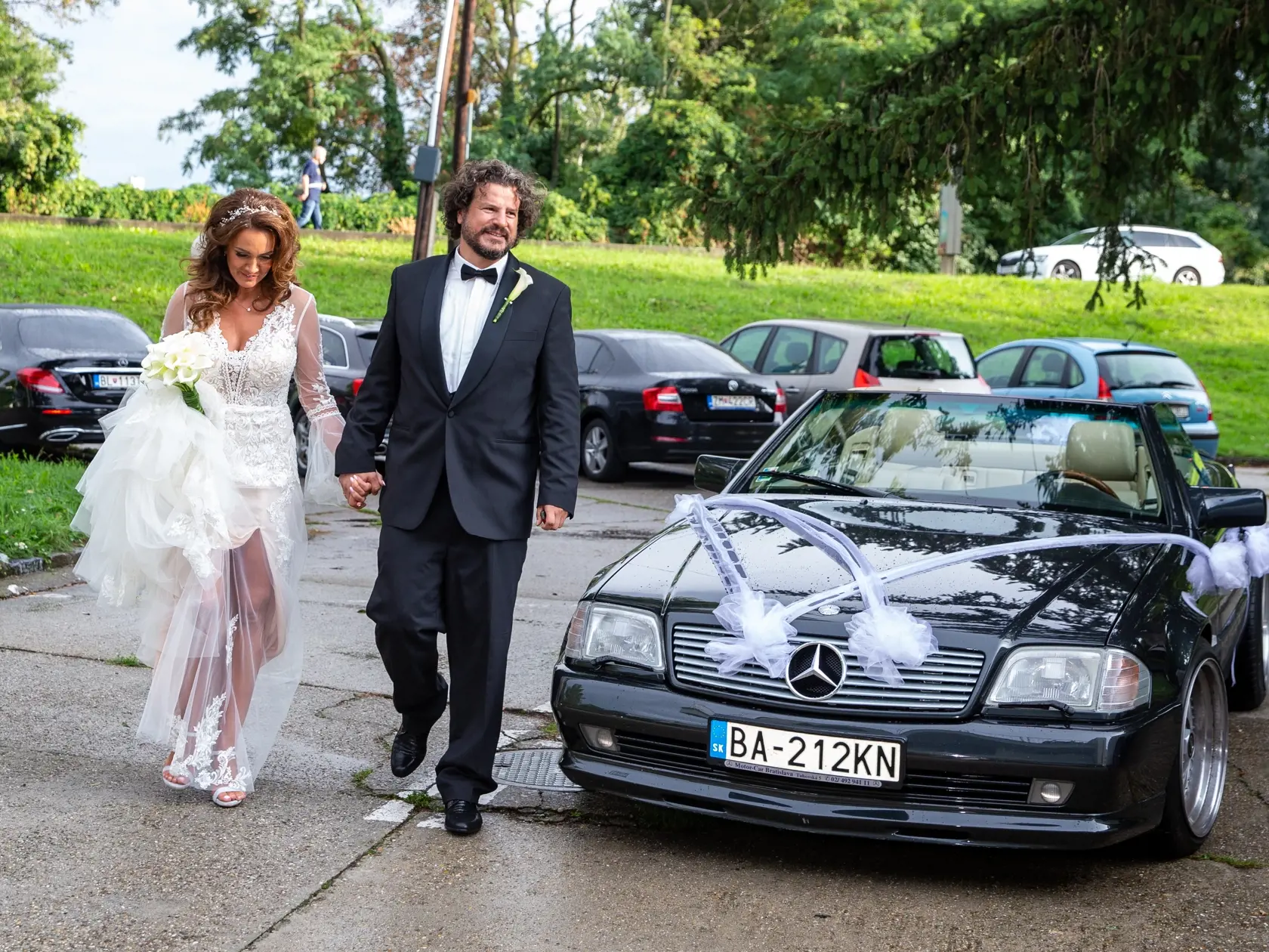 Leto 2021: Svadba Karin Majtánovej a Petra Kremnického v Bratislave.