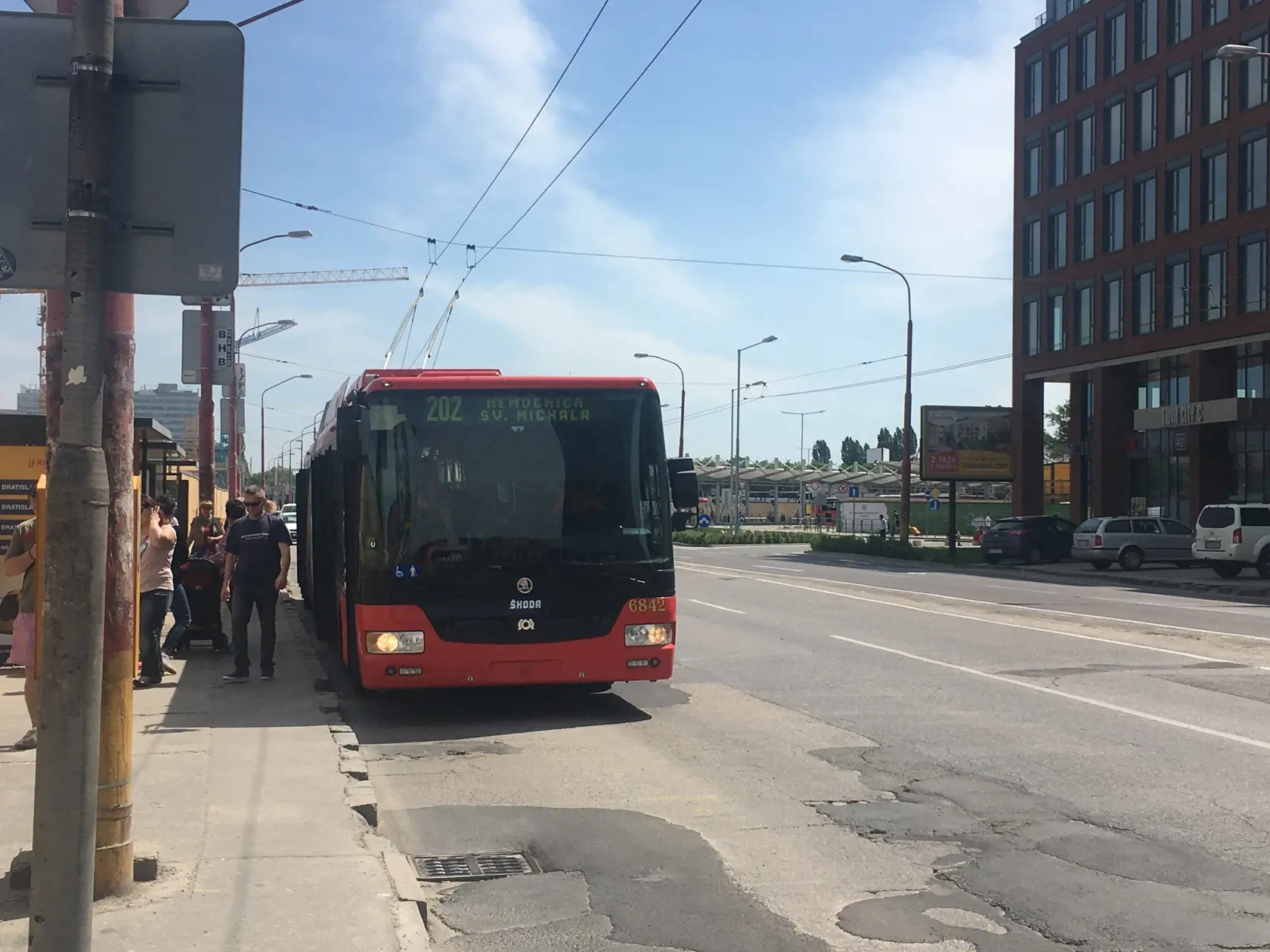Trolejbusová linka číslo 205 patrí k tým, ktoré v najbližších mesiacoch na ulici Mlynské nivy neuvidíte.