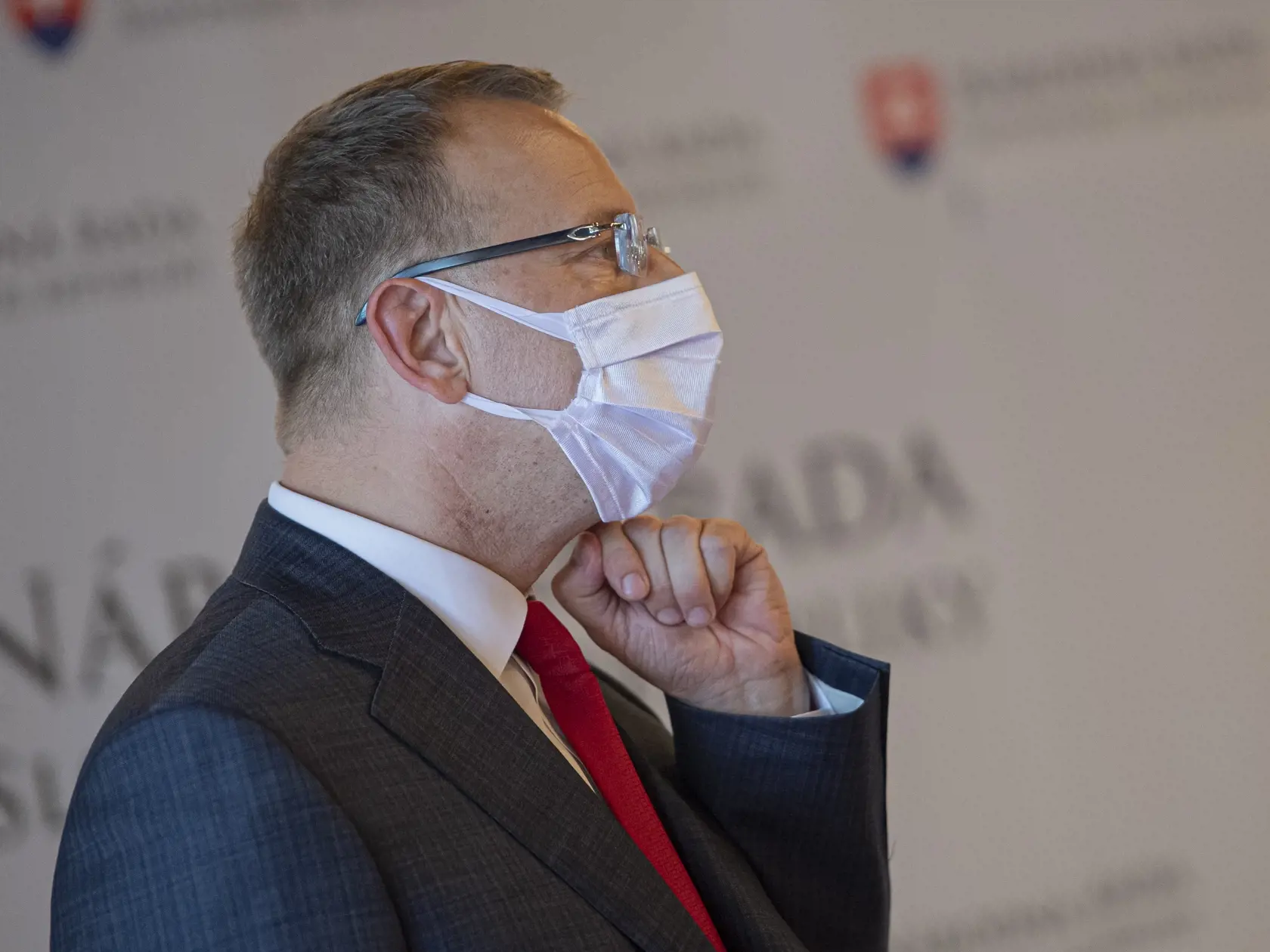 Na snímke predseda Národnej rady SR Boris Kollár počas brífingu ohľadom svojej diplomovej práce.  Bratislava, 23. júna 2020.  FOTO TASR - Michal Svítok