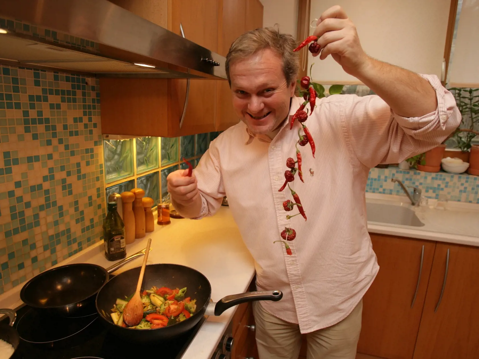 Ján Kuric v kuchyni