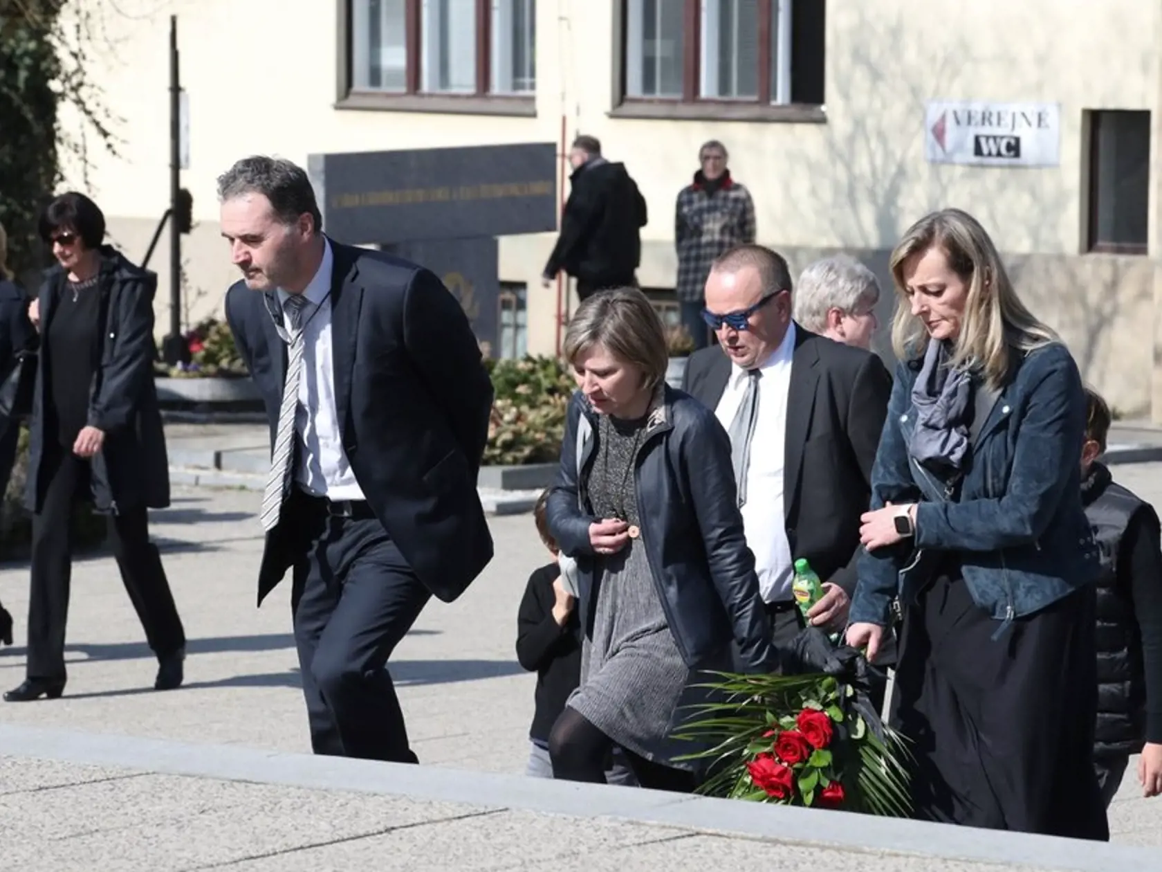 Posledná rozlúčka s hercom a spevákom Josefom Zímom (†92).