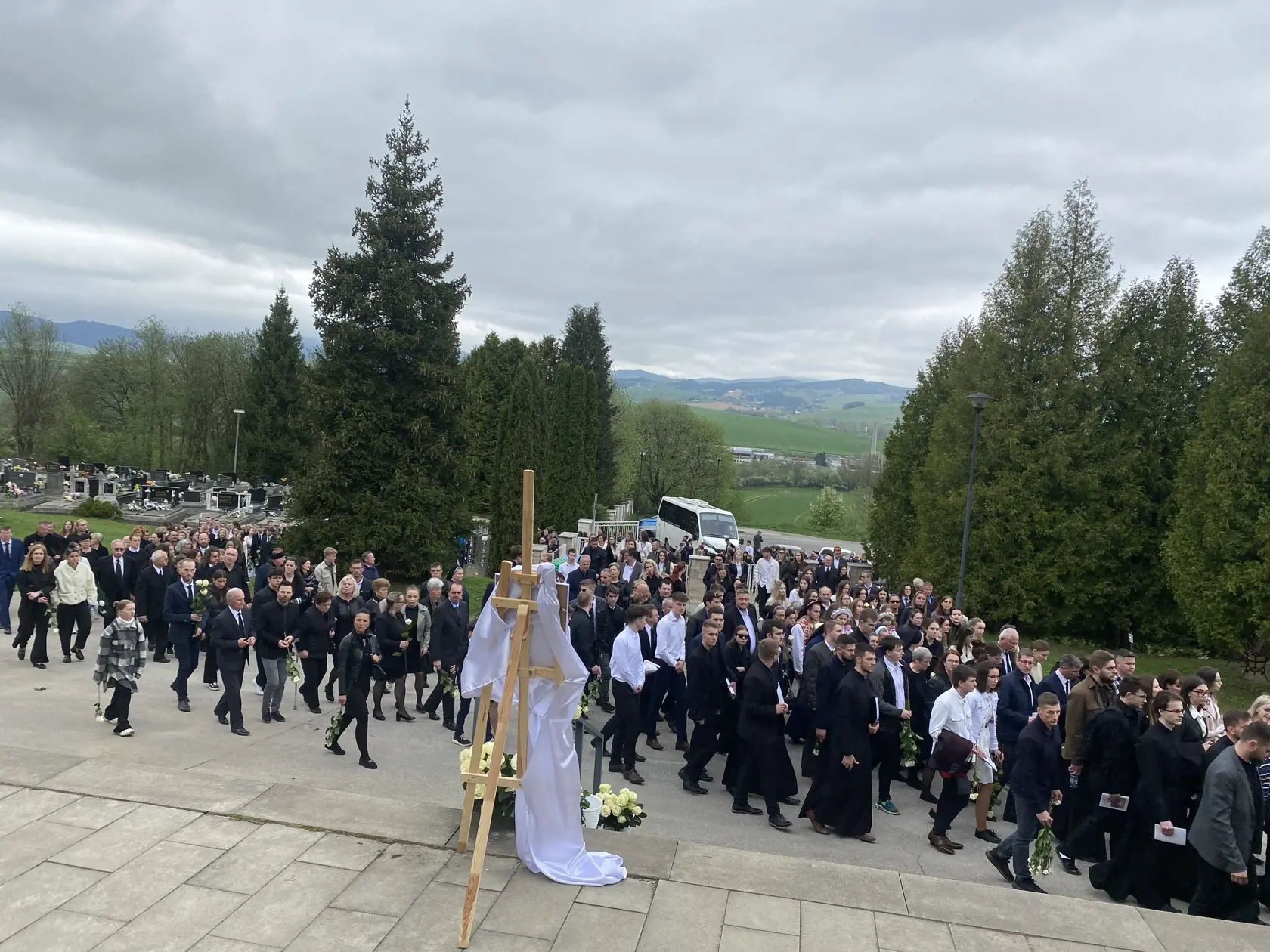 Pohreb troch obetí tragickej havárie pri Spišskej Kapitule v sobotu 6. 4. 2024.