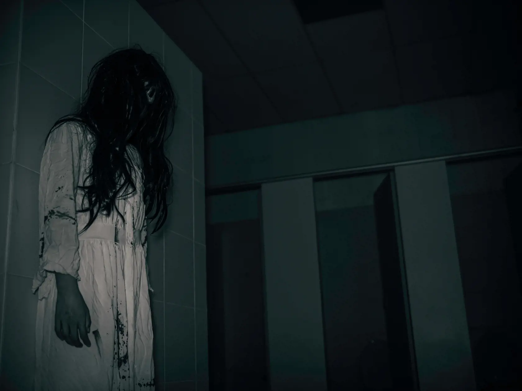 Portrait,Of,Asian,Woman,Make,Up,Ghost,scary,Horror,Scene,For