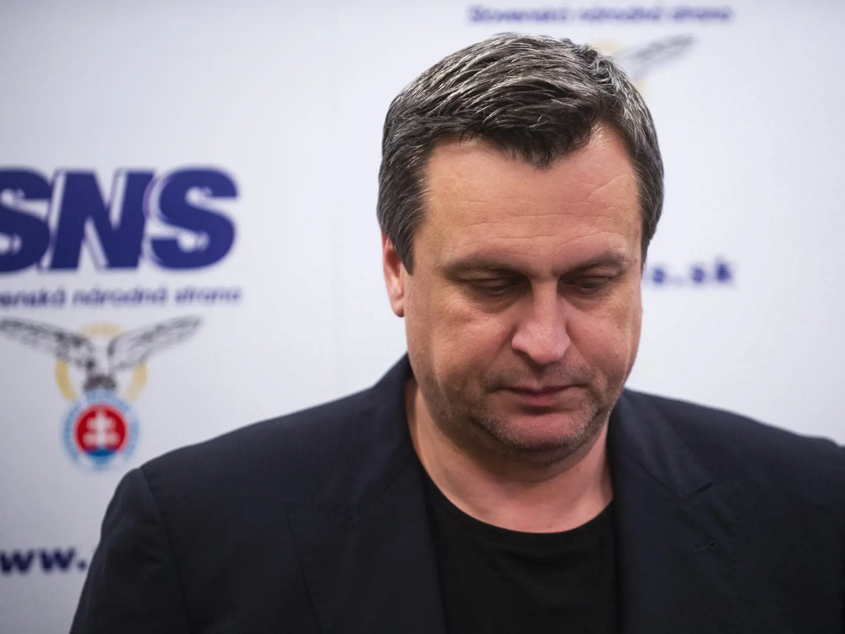 Na snímke predseda SNS Andrej Danko počas tlačovej konferencie po voľbách do Národnej rady Slovenskej republiky v Bratislave 1. marca 2020. FOTO TASR - Jakub Kotian
