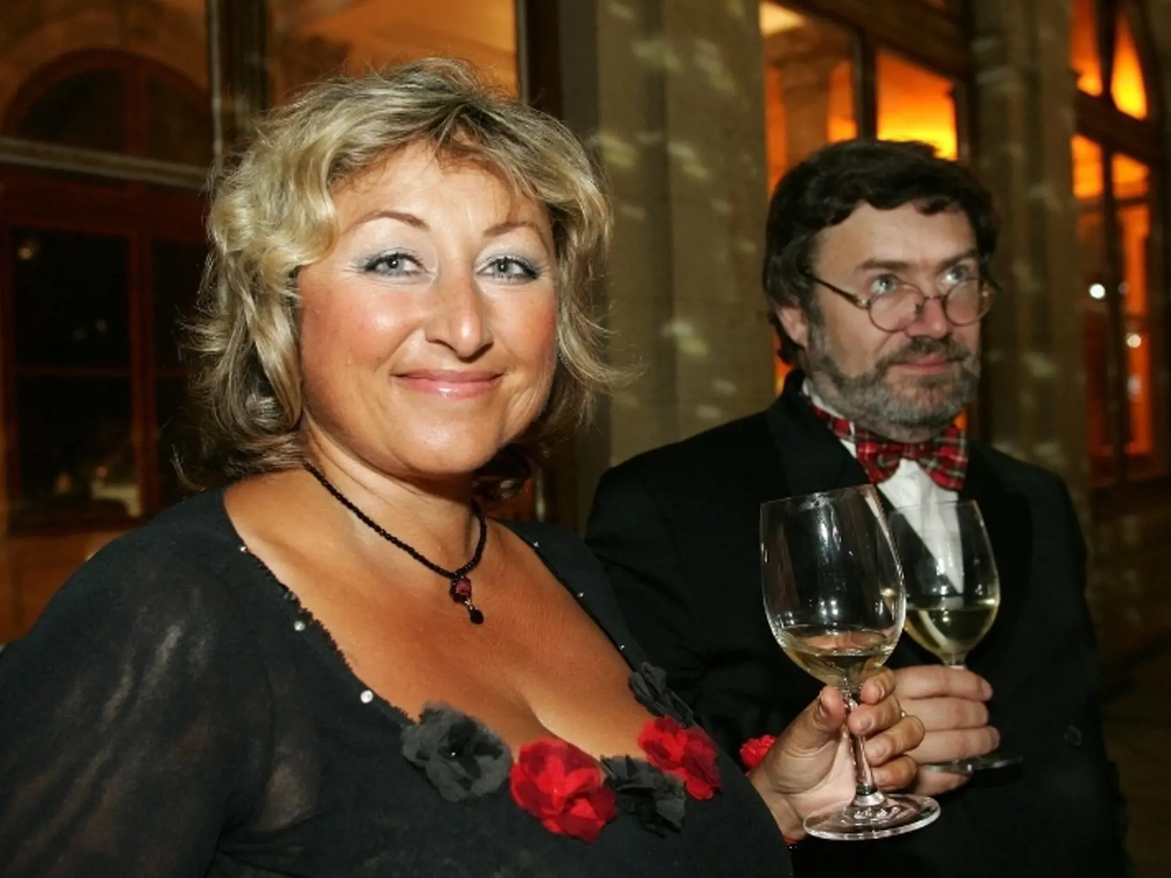 Halina Pawlovská: Manžela do spoločnosti veľmi nebrávala.