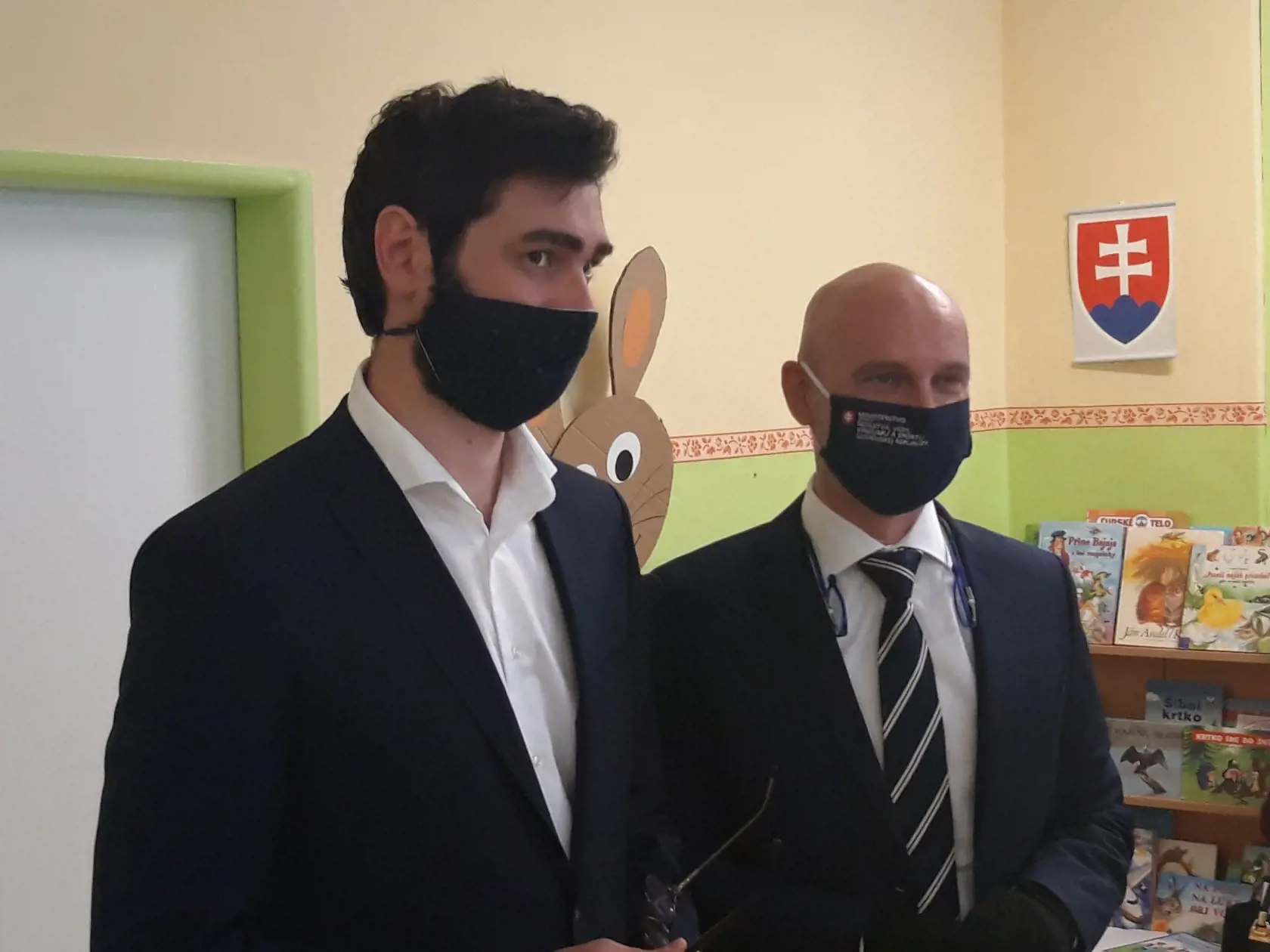Minister školstva Branisla Gröhling diskutoval v škôlke na Tpoloľovej ulici v Nitre s pedagógmi. Medzi témami boli aj deti so zdravotným postihnutím.