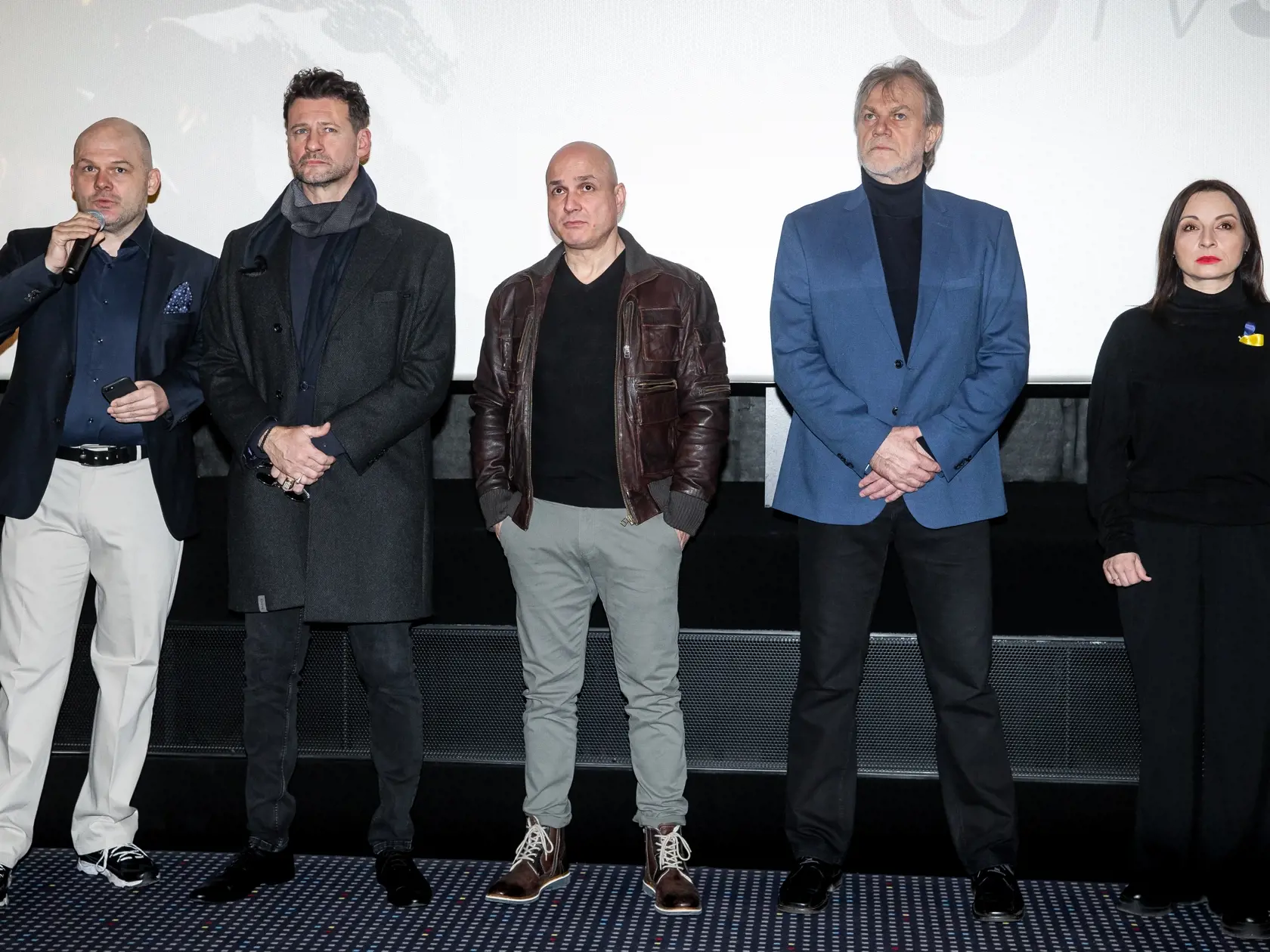 Premiéra slovenského seriálu "Ultimátum" v Bratislave. Na snímke Miroslav Kollár, Marko Igonda, Dušan Cinkota, Milan Bahúl a Edita Koprivčević Borsová.