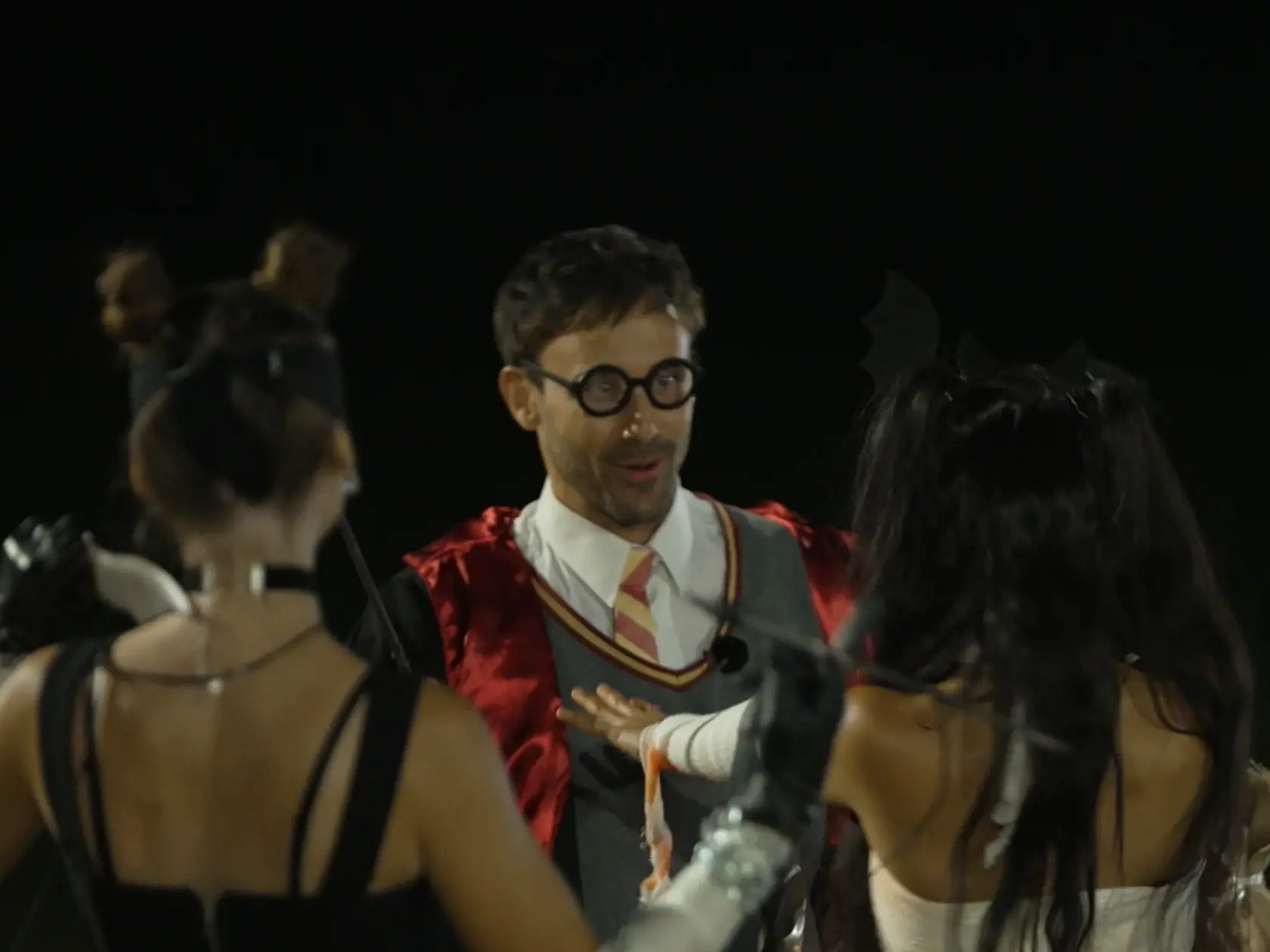 Halloweenska párty na Farme. Marek Fašiang ako Harry Potter.