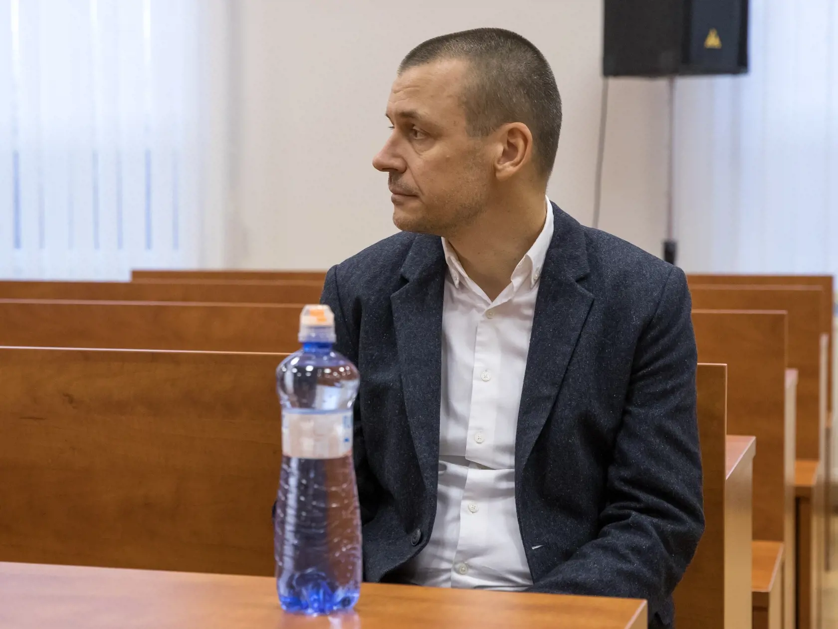 Svedok Peter Tóth tvrdí, že Kaliňák s Ficom mali na spoločných stretnutiach v hoteli Hilton rozhodovať o politických záležitostiach krajiny.