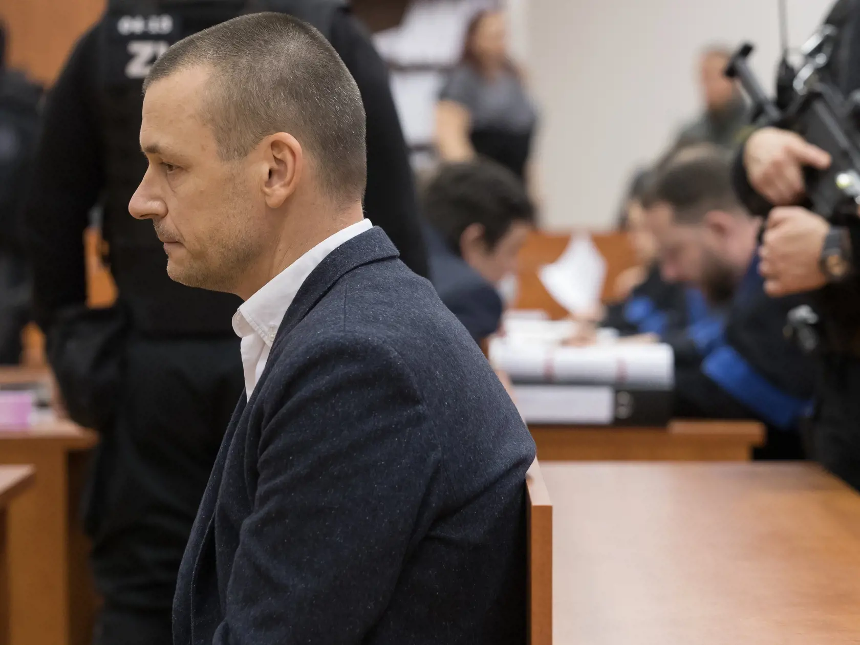 Svedok Peter Tóth tvrdí, že Kaliňák s Ficom mali na spoločných stretnutiach v hoteli Hilton rozhodovať o politických záležitostiach krajiny.