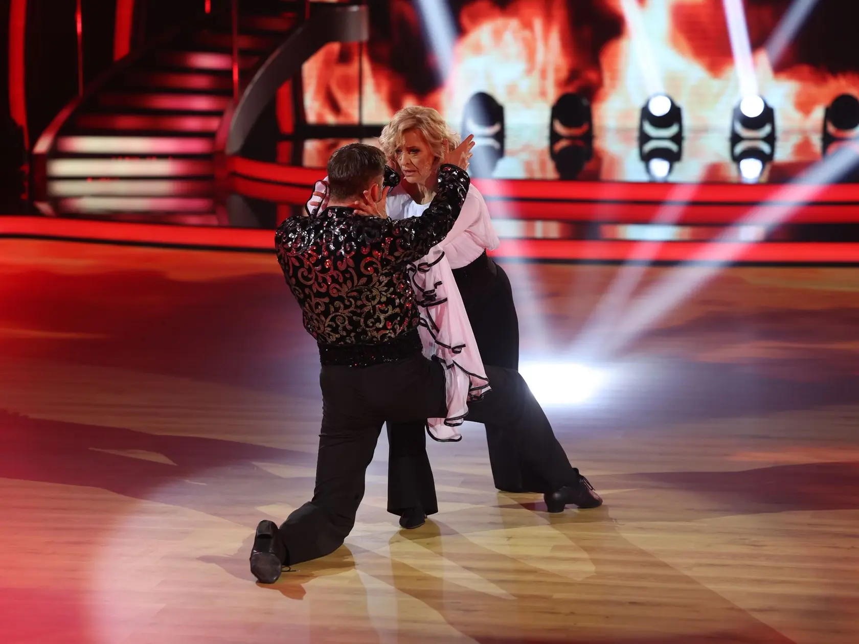 Ján Koleník a Tatiana Drexler predviedli ohnivé Paso Doble. Padol aj bozk!