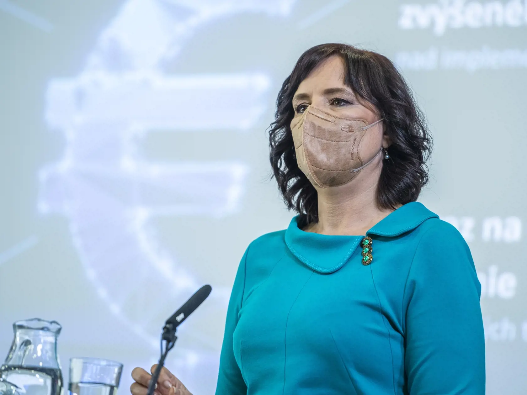 Na snímke podpredsedníčka vlády a ministerka investícií, regionálneho rozvoja a informatizácie (MIRRI) SR Veronika Remišová (Za ľudí)