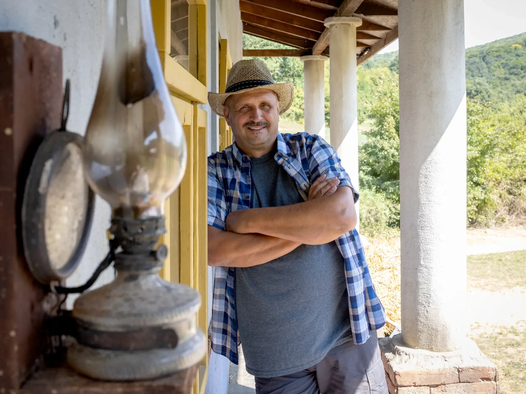 FARMA 16. ROČNÍK. Na snímke hospodár Martin Bagar