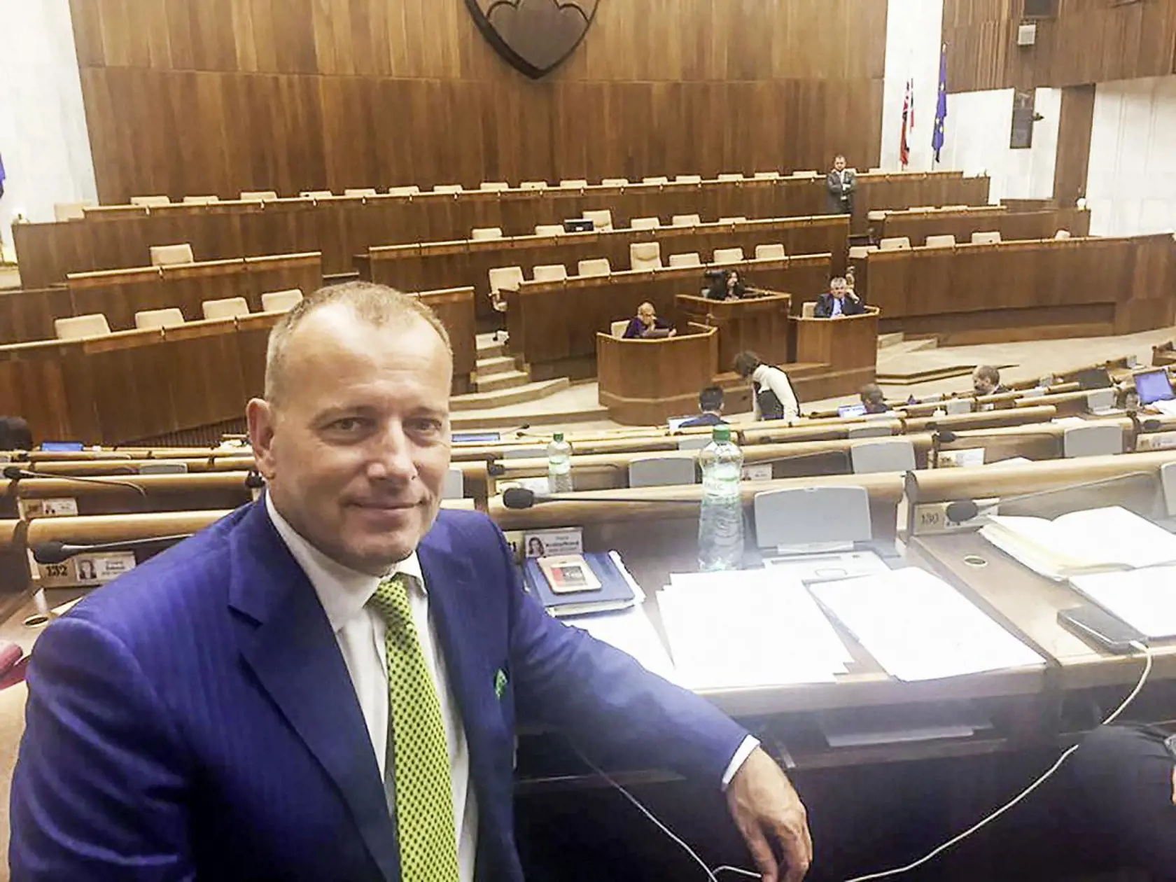 Boris Kollár vysúšal v minulosti viacero strihov. Najviac mu pasuje, keď má hlavu ostrihanú nakrátko.