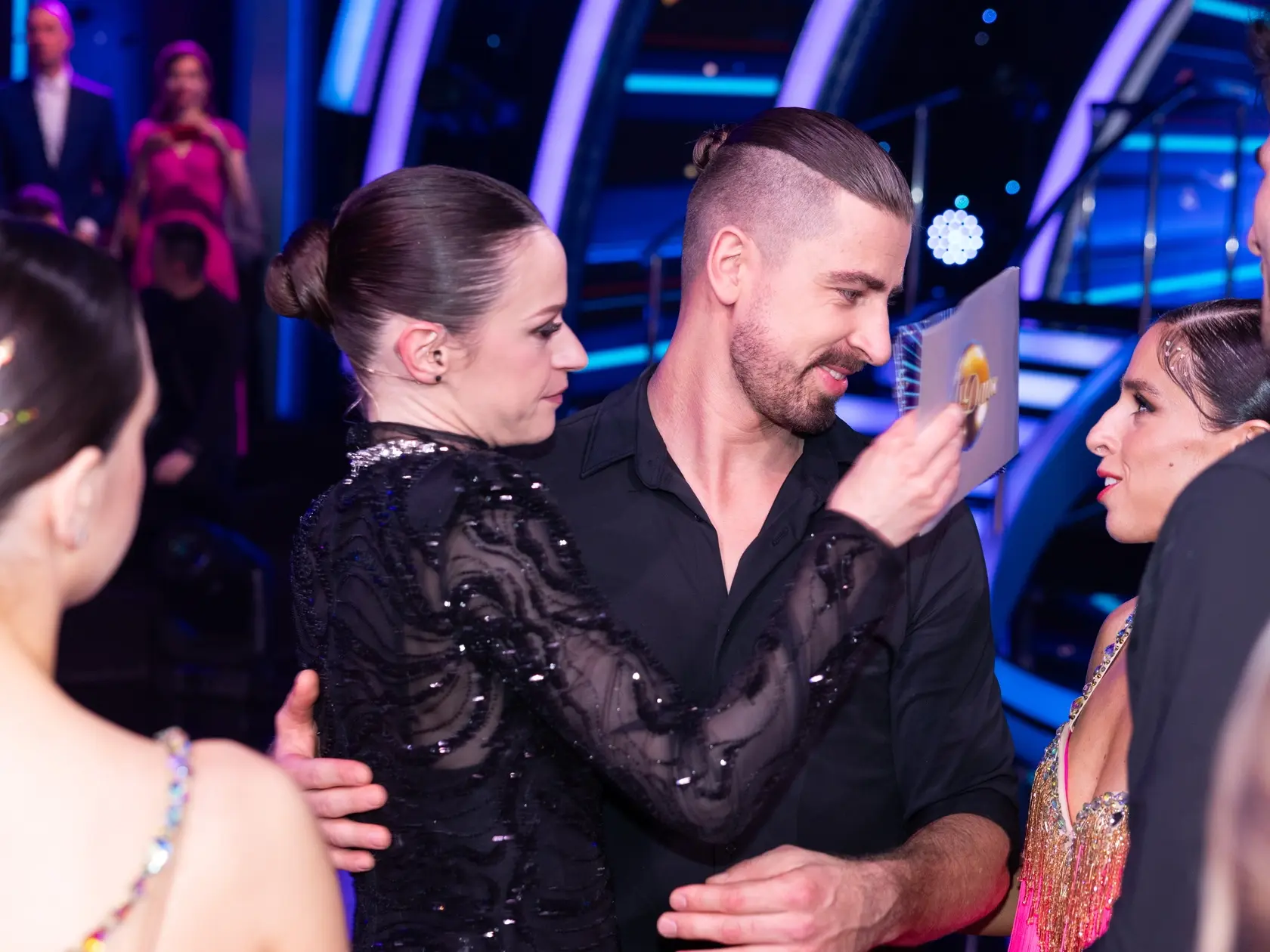 Peter Sagan a Eliška Lenčešová vypadli v deviatom kole Let's dance 2025. Na snímke Peter Sagan, Anna Jakab Rakovská a Zuzana Porubjaková