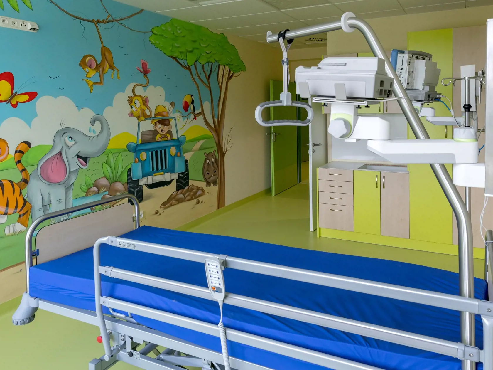 Kontrolný deň v priestoroch nového Detského Kardiocentra na bratislavských Kramároch, ktoré bude súčasťou Národného ústavu srdcových a cievnych chorôb.