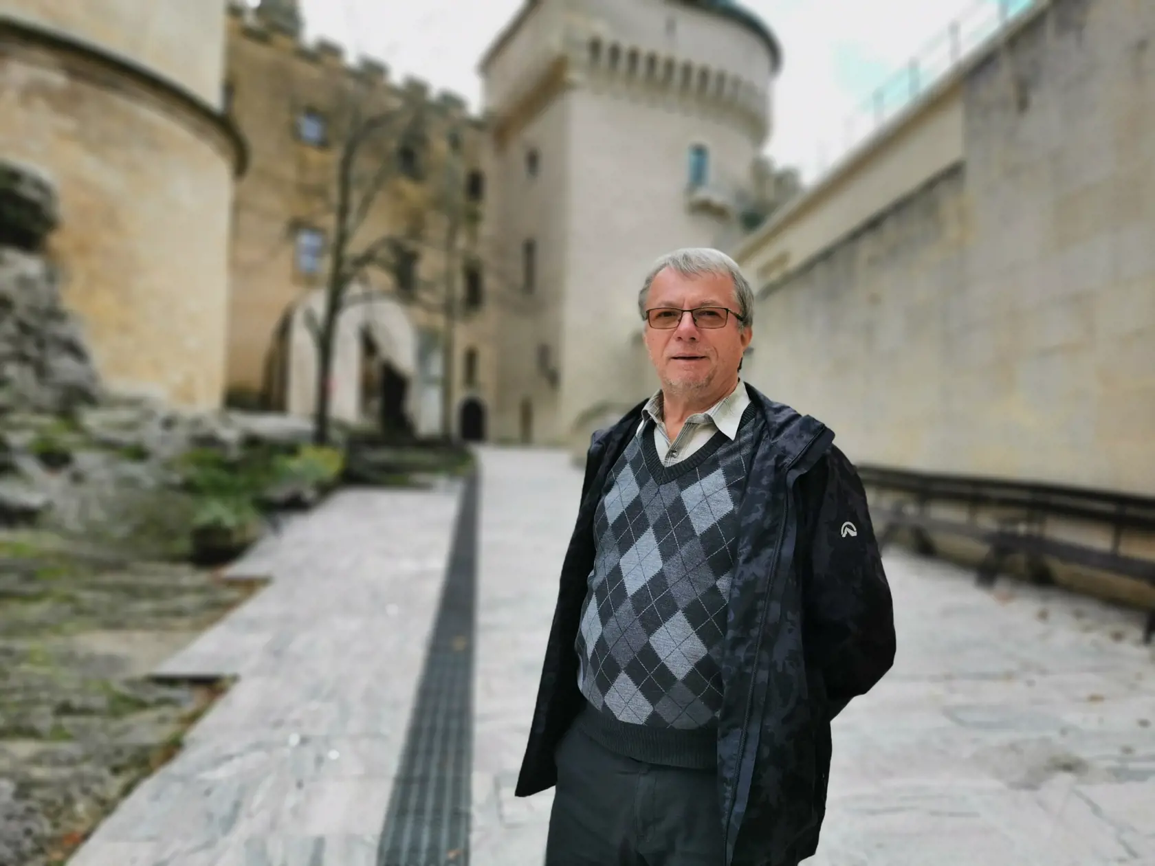 Zástupca riaditeľa Bojnického zámku Mikuláš Letavay vraví, že suchý vodovod bol na zámku vybudovaný pri poslednej rekonštrukcii v osemdesiatych rokoch minulého storočia.