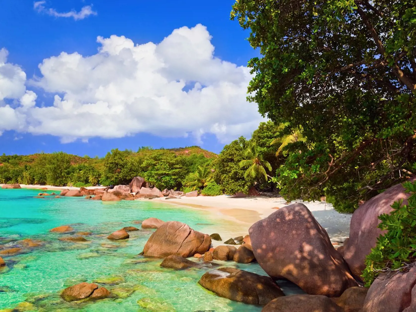 Pláž Anse Lazio, Praslin, Seychely