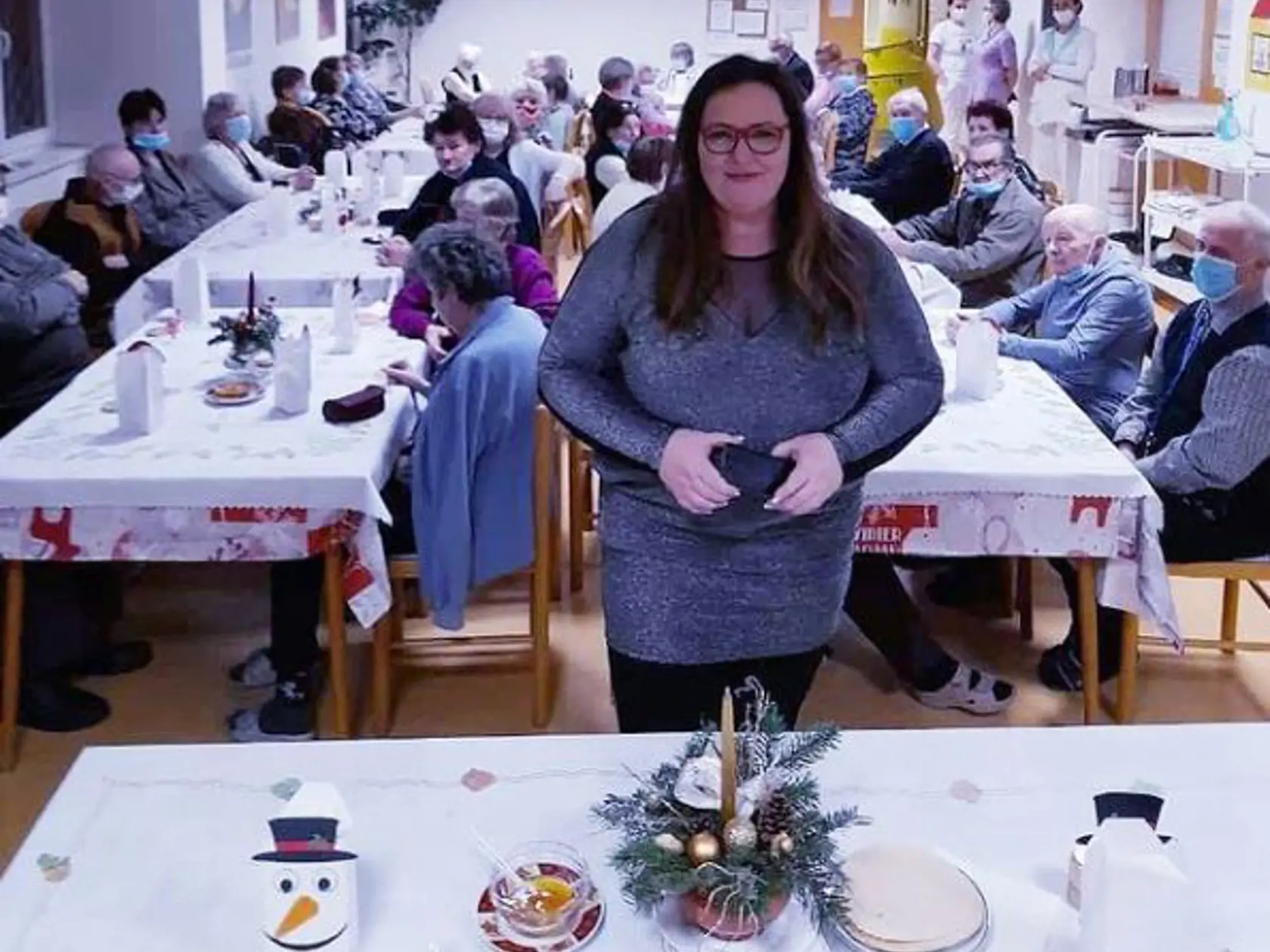 Renátka trávila sviatky so seniormi.