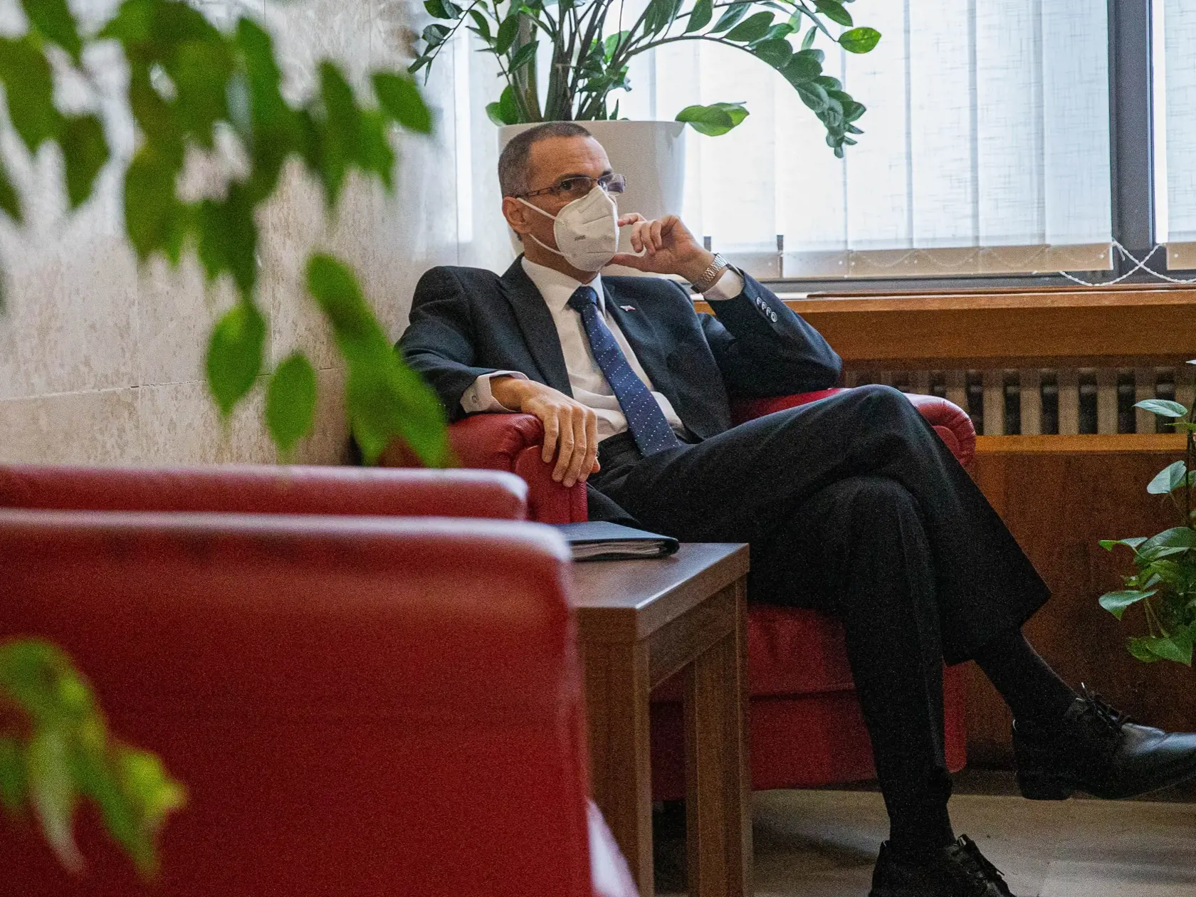 Na snímke generálny prokurátor SR Maroš Žilinka pred rokovaním Zahraničného výboru NR SR v Bratislave 31. januára 2022. FOTO TASR - Jakub Kotian