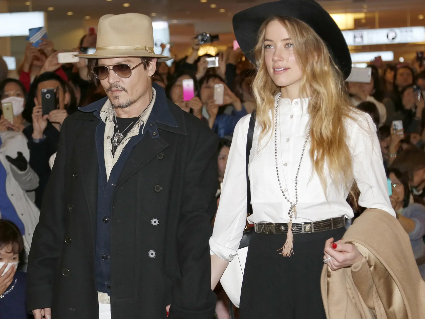 Johnny Depp a Amber Heard sa rozvádzajú už po roku manželstva.