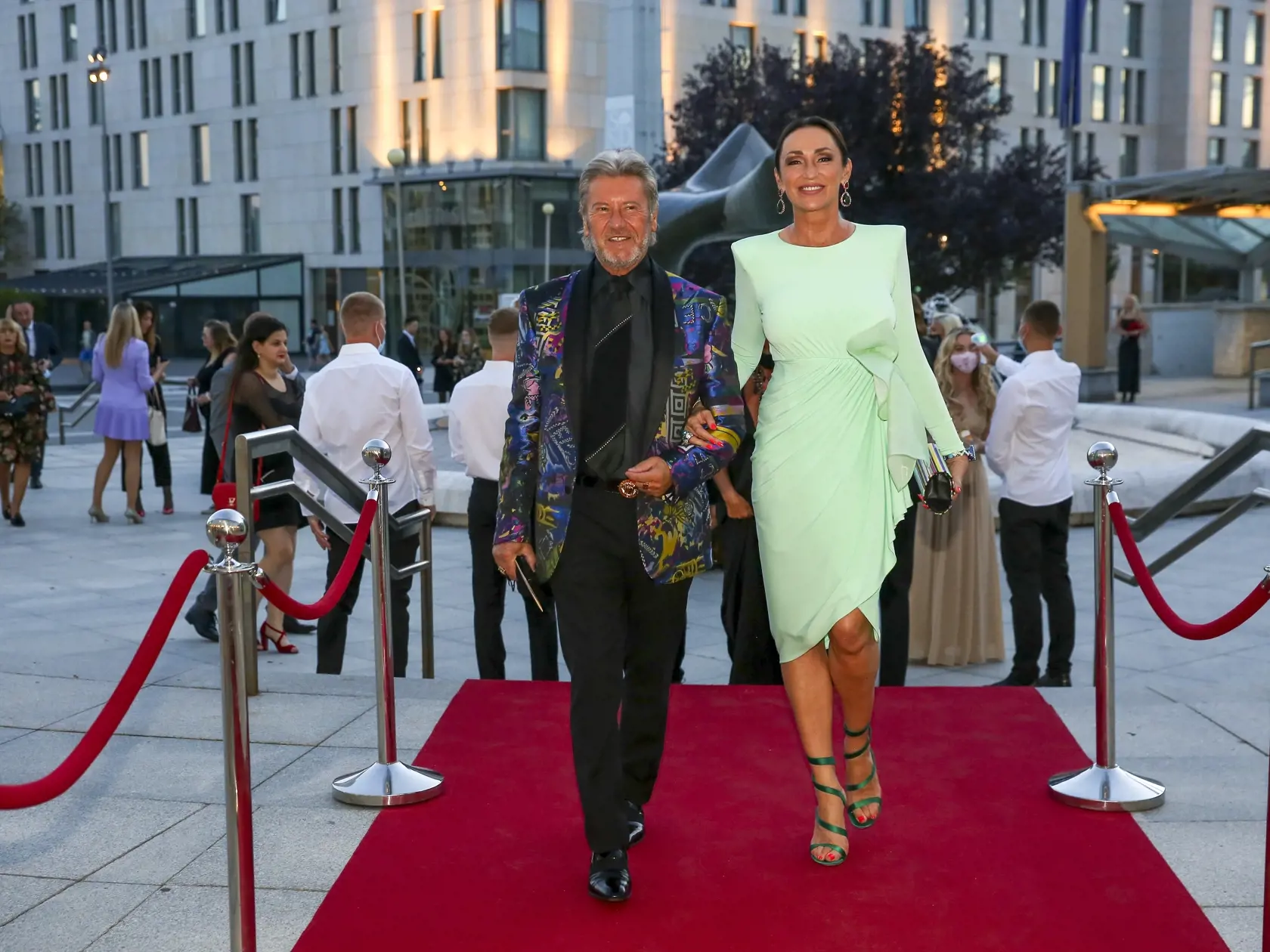 Príchody OTO 2020. 
Na snímke speváčka Sisa Lelkes Sklovska s manželom Juraj Lelkesom.