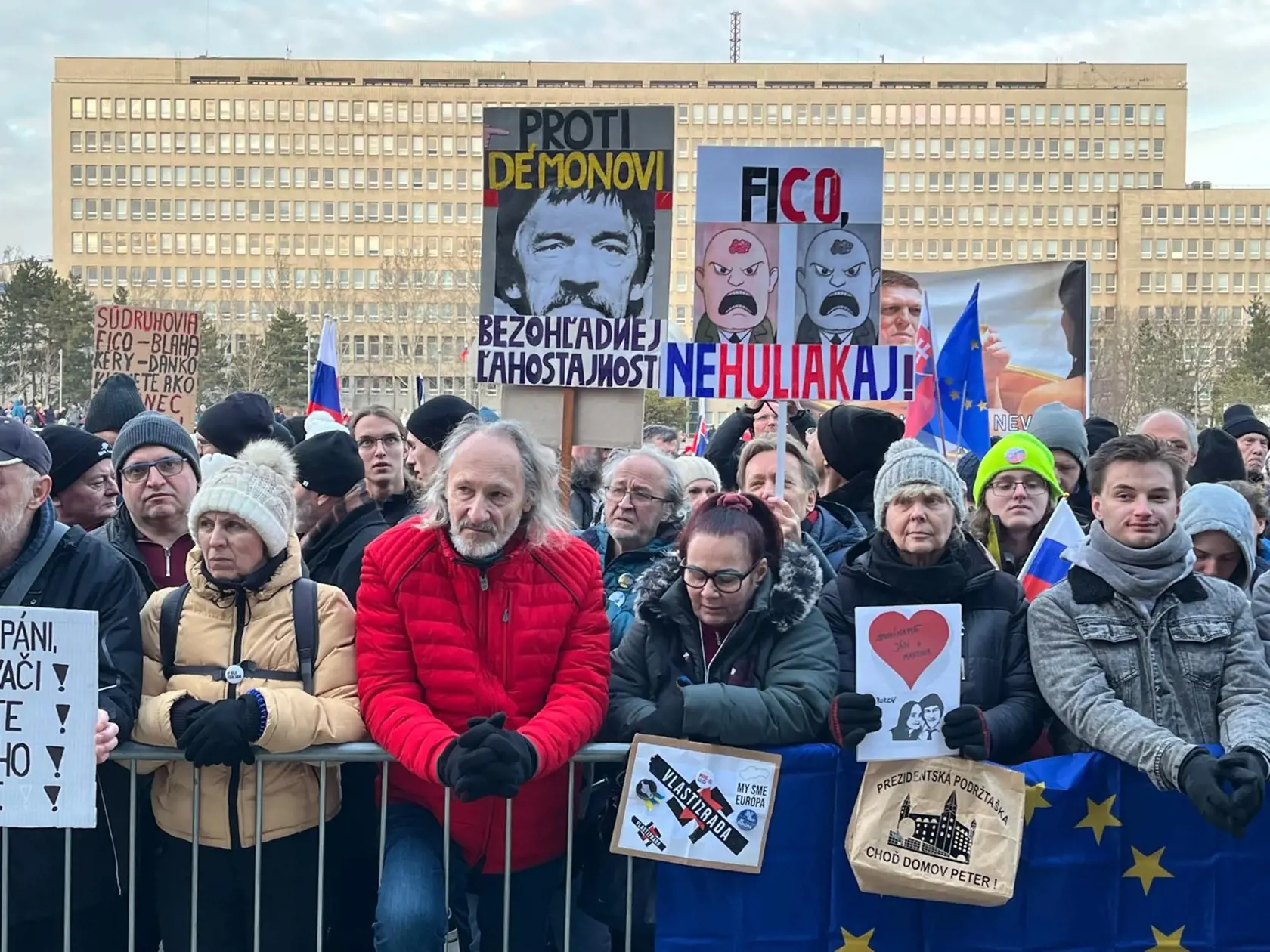 V piatok 21. februára pokračuje ďalšie kolo protestov, ktoré sa už tradične konajú každé 2 týždne. Tentokrát je to však mierne odlišné. 