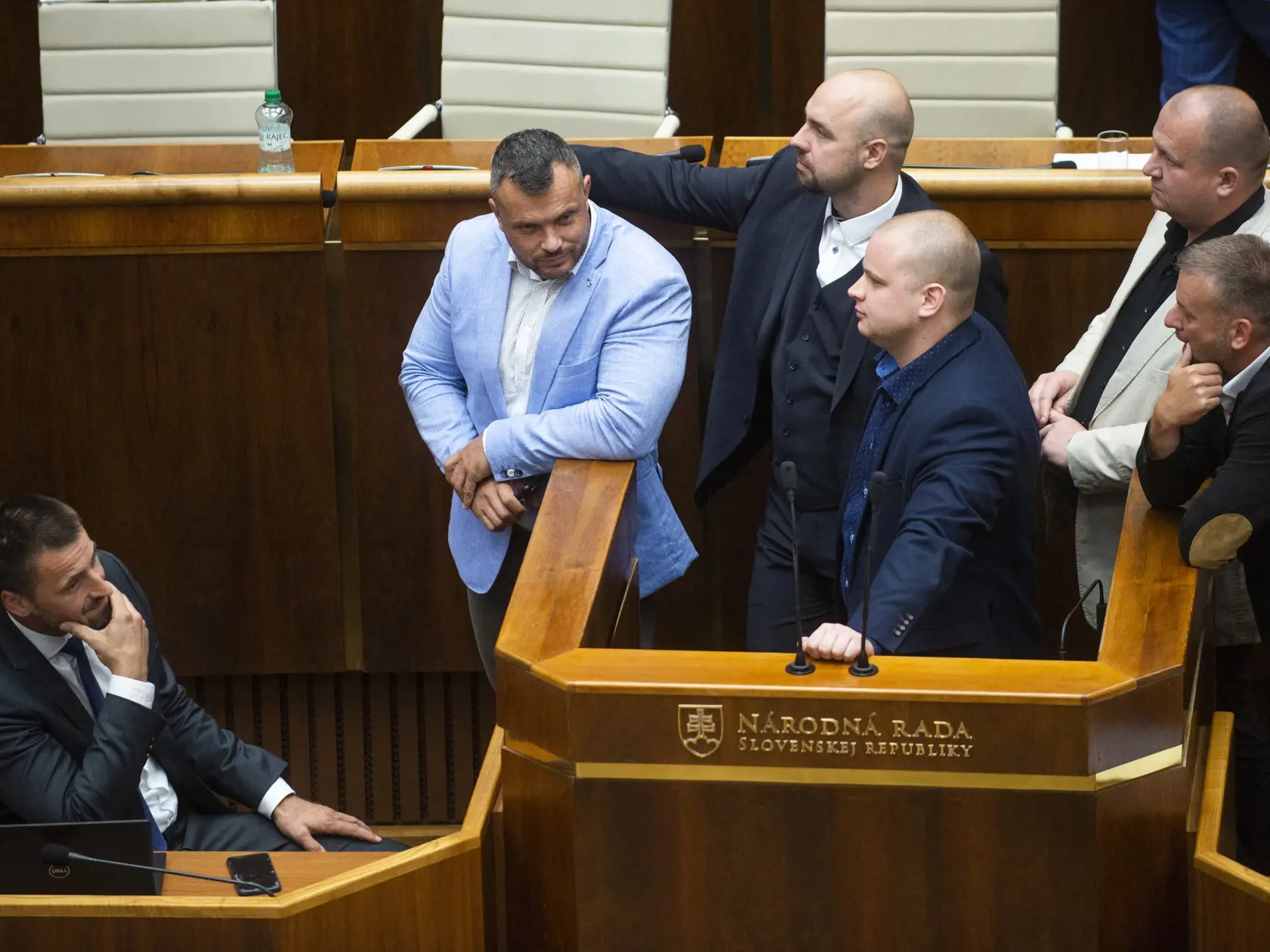 Marián Viskupič Milan Mazurek Miroslav Suja  Eduard Kočiš Peter Kupa Andrej Medvecký  