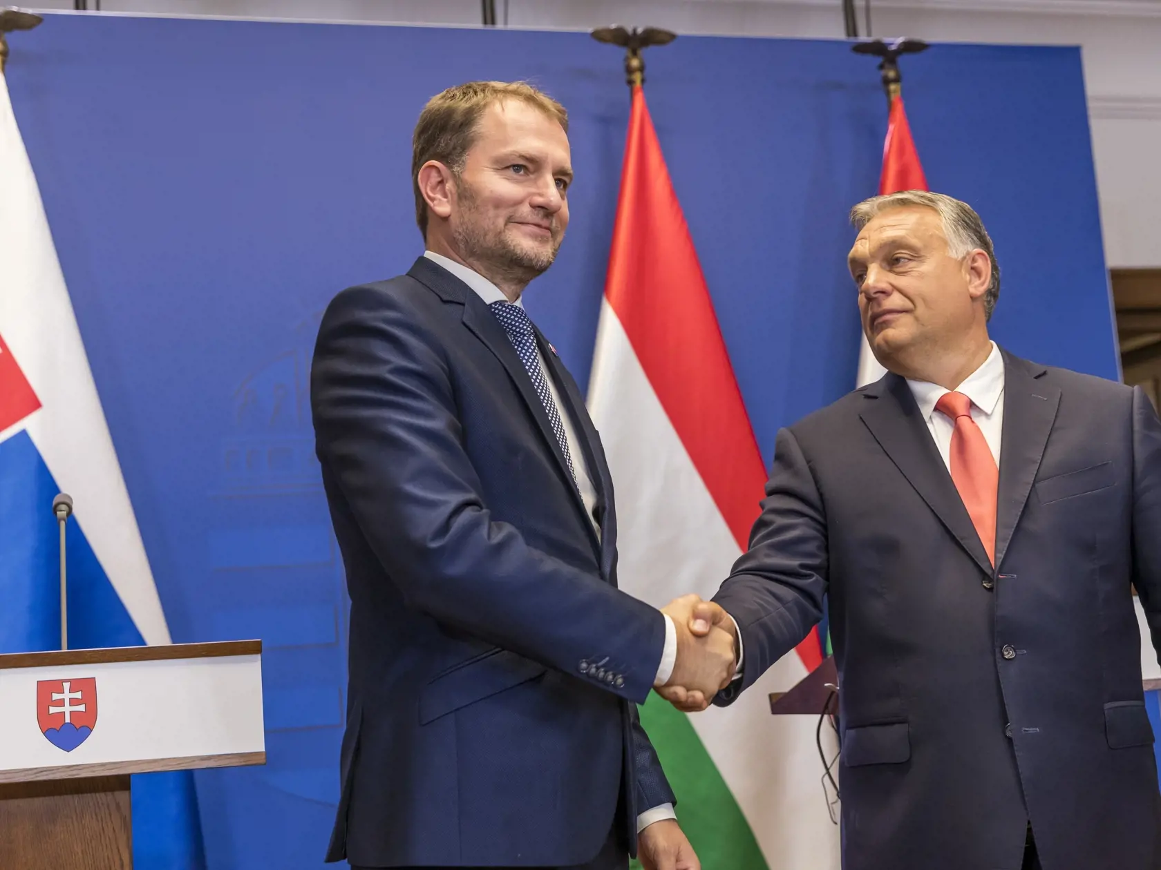 na snimke  - Viktor Orbán predseda vlády Maďarska a Igor Matovič predseda vlady SR  na stretnutí v BUDAPEŠŤI