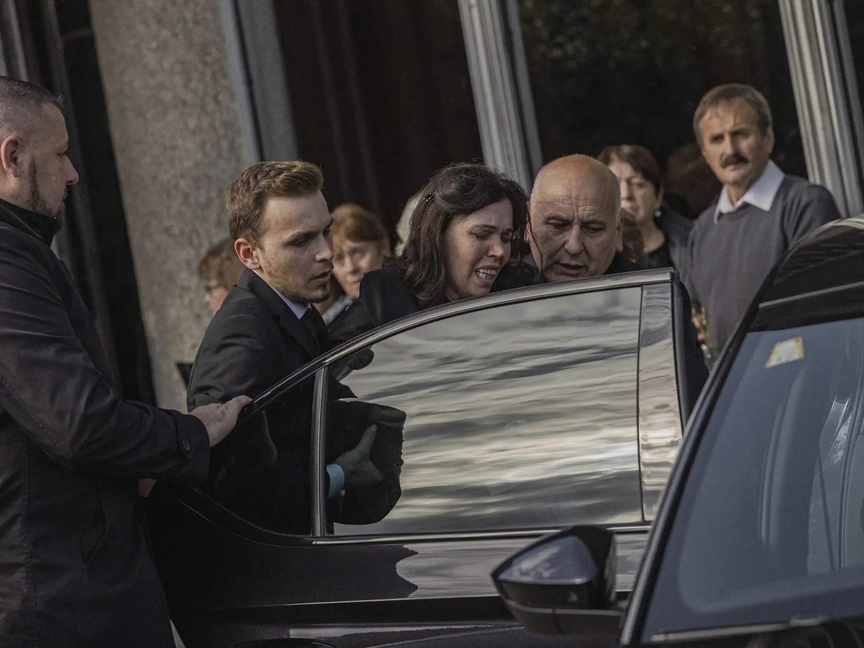V Spišskej Novej Vsi sa 7.10.2022 konala posledná rozlúčka s Natáliou Hamrákovou. Iba 19-ročná študentka práva bola jednou z obetí tragickej nehody na Zochovej ulici v Bratislave.