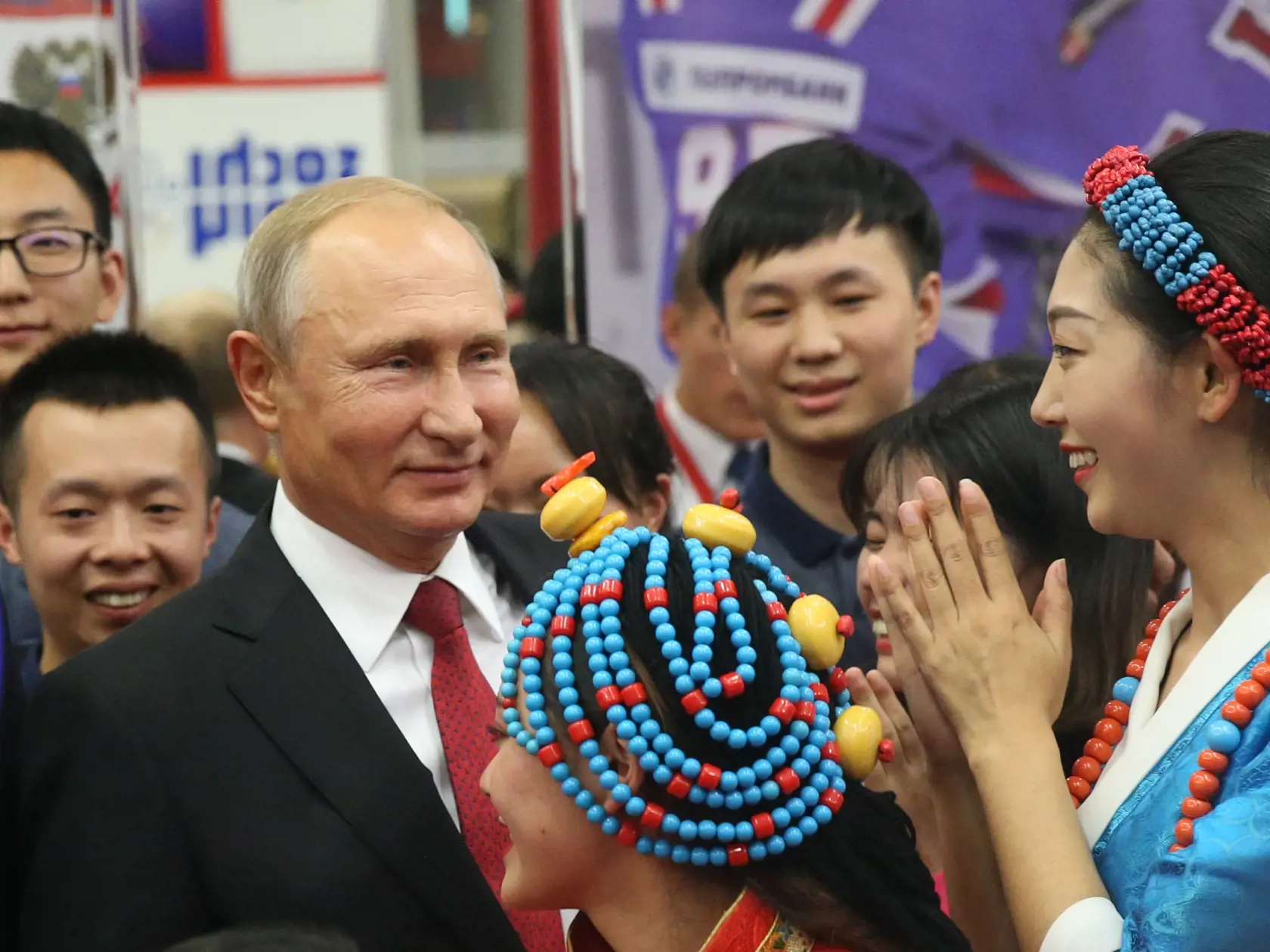 Vladimir Putin vraj využíva dvojníkov na reprezentáciu. Má ísť až o troch odlišných ľudí upravených špeciálnymi plastickými operáciami.