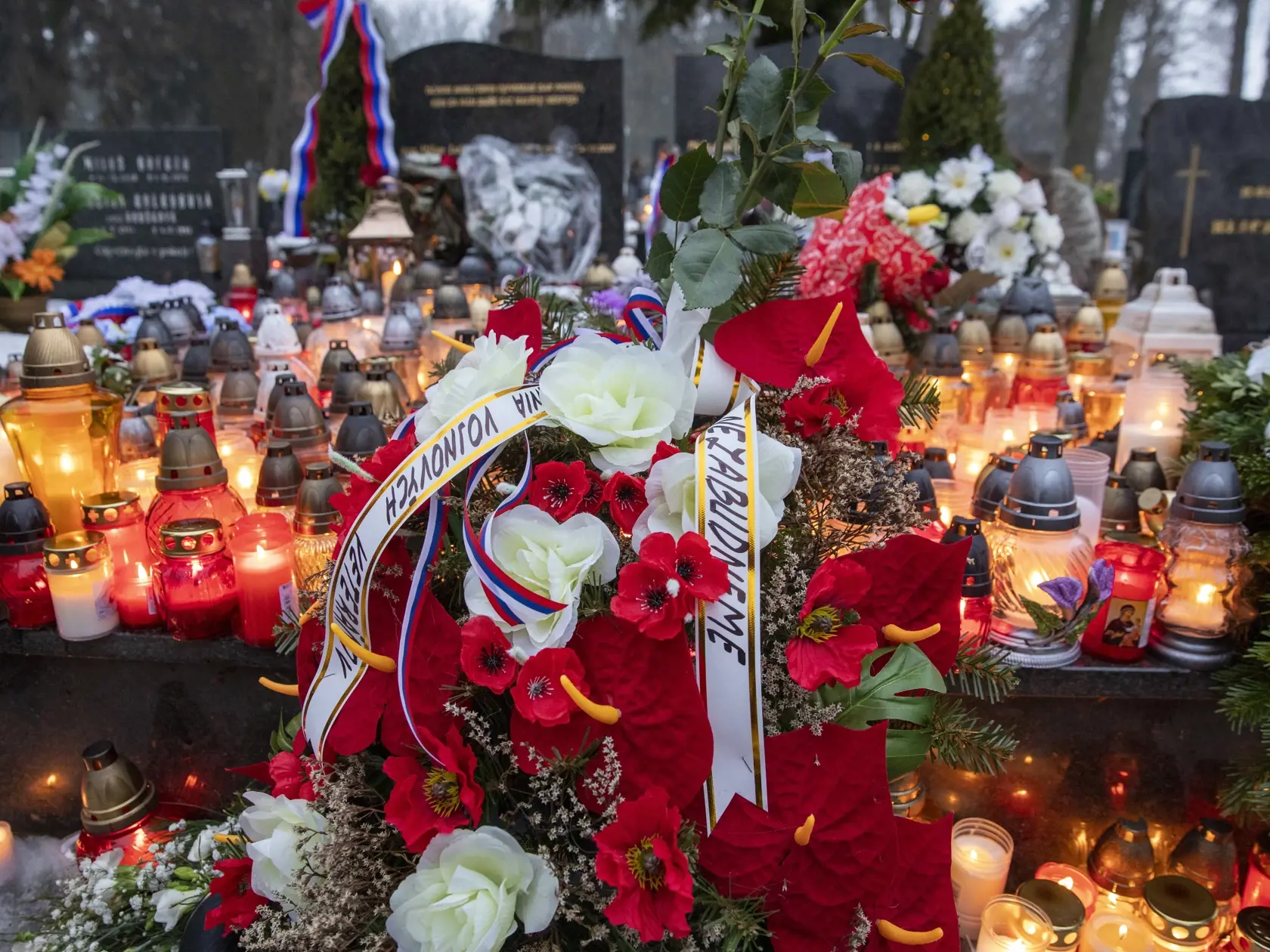 Na snímke pietná spomienka na bývalého policajného prezidenta generála Milana Lučanského v Martine.