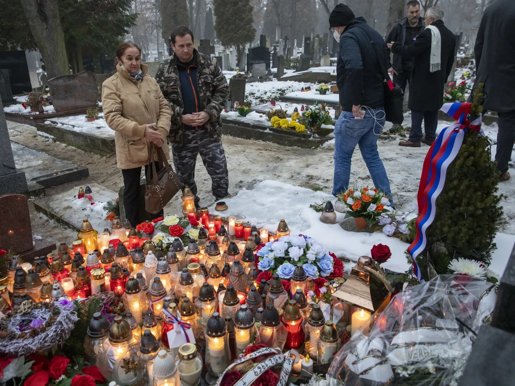 Na snímke pietná spomienka na bývalého policajného prezidenta generála Milana Lučanského v Martine.