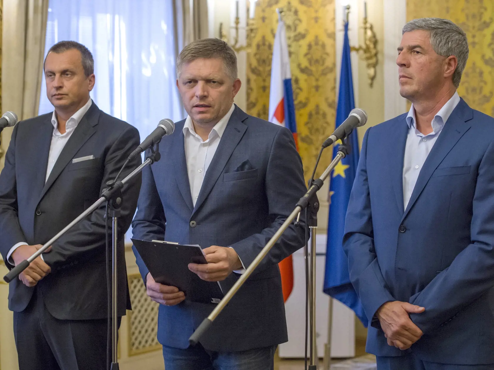 V koalícii to poriadne vrie.
