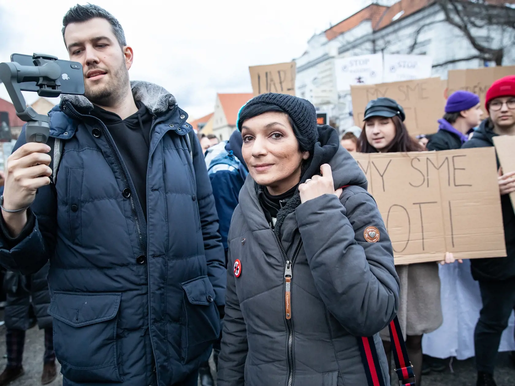Predvolebná kampaň strany ĽSNS v Trnave. Na fotke je Irena Bihariová