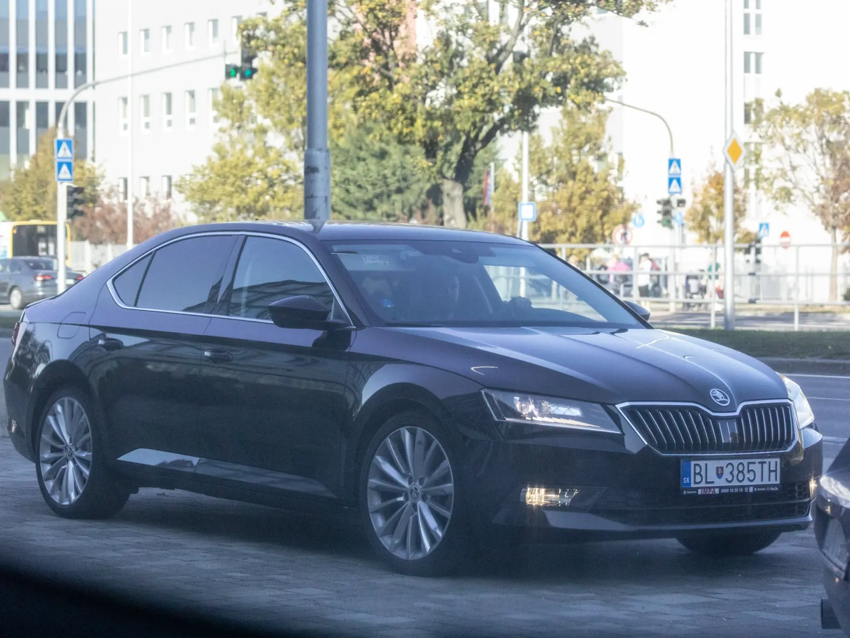 Norbert Bödör na stretnutí v bratislavskom Hoteli Aston s Viktorom Lehotzkým.