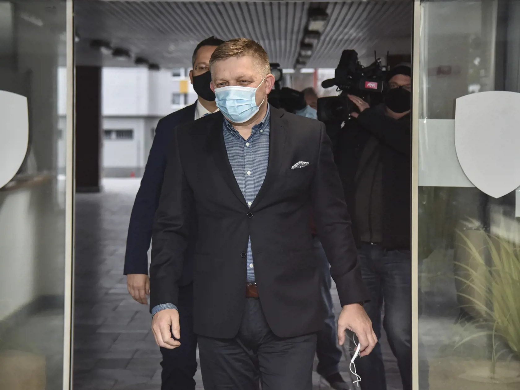 Návrh na odvolanie Kolíkovej dal šéf opozičného Smeru-SD Robert Fico.