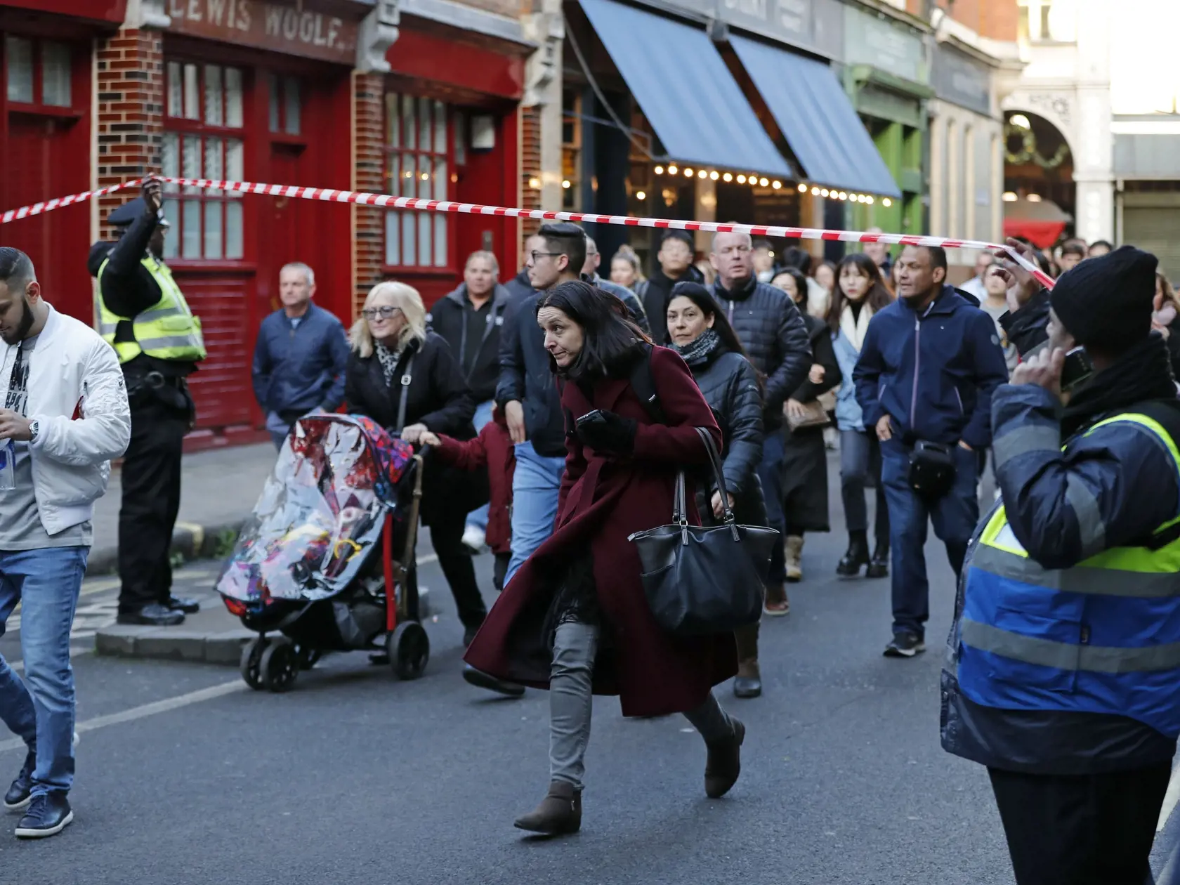 Krvavý teroristický útok na londýnskom London  Bridge.