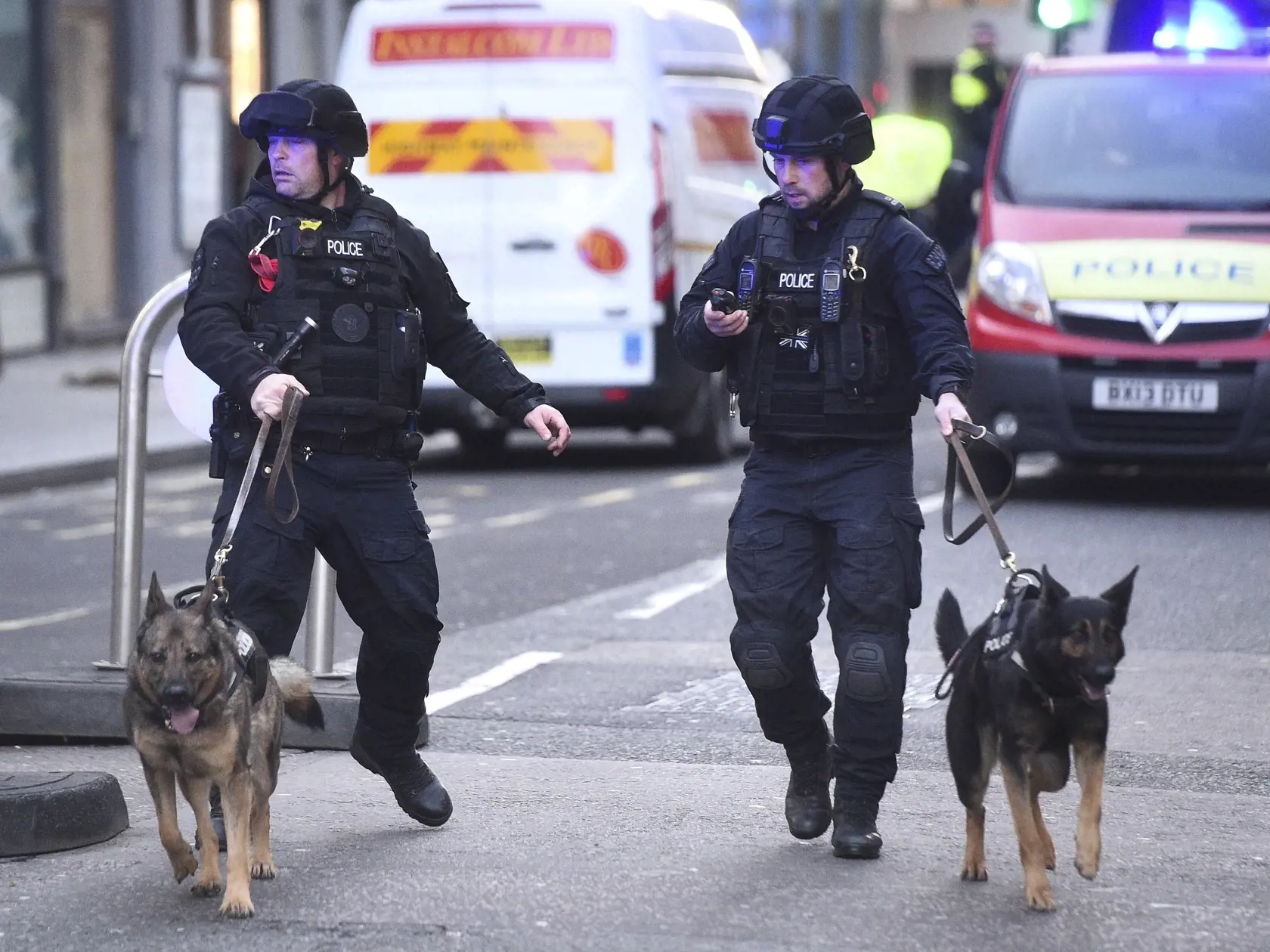 Krvavý teroristický útok na londýnskom London  Bridge.