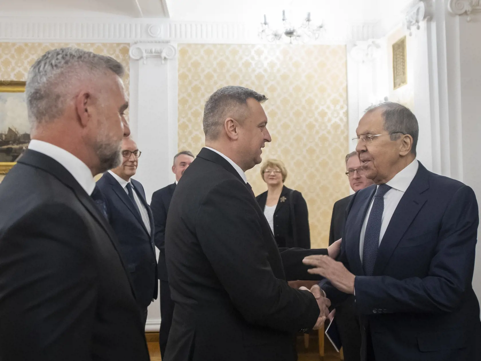 Na snímke sprava ruský minister zahraničných vecí Sergej Lavrov a podpredsedovia NR SR Andrej Danko (SNS) a Tibor Gašpar (Smer-SD) počas prijatia na oficiálnej návšteve Ruskej federácie 14. januára 2025 v Moskve. FOTO TASR