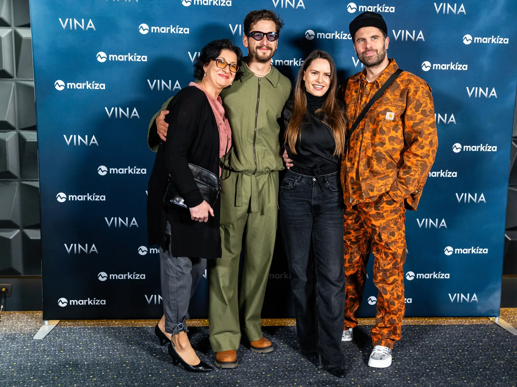 Premiéra seriálu “VINA” v Bratislave. Na snímke Kristína Kanátová, Ján Dobrík, Judita Hansman a Jakub Jablonský.